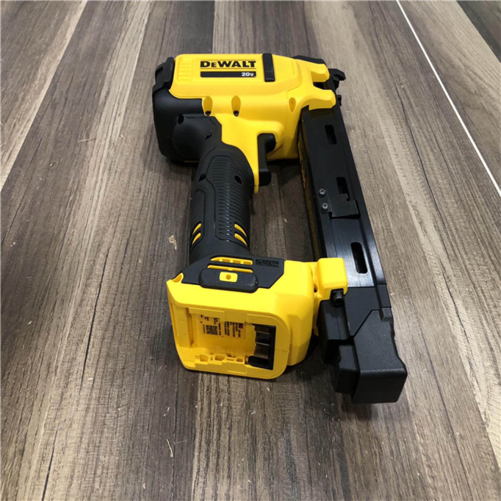 AS-IS DEWALT 20V MAX Lithium-Ion Cordless Cable Stapler (Tool Only)