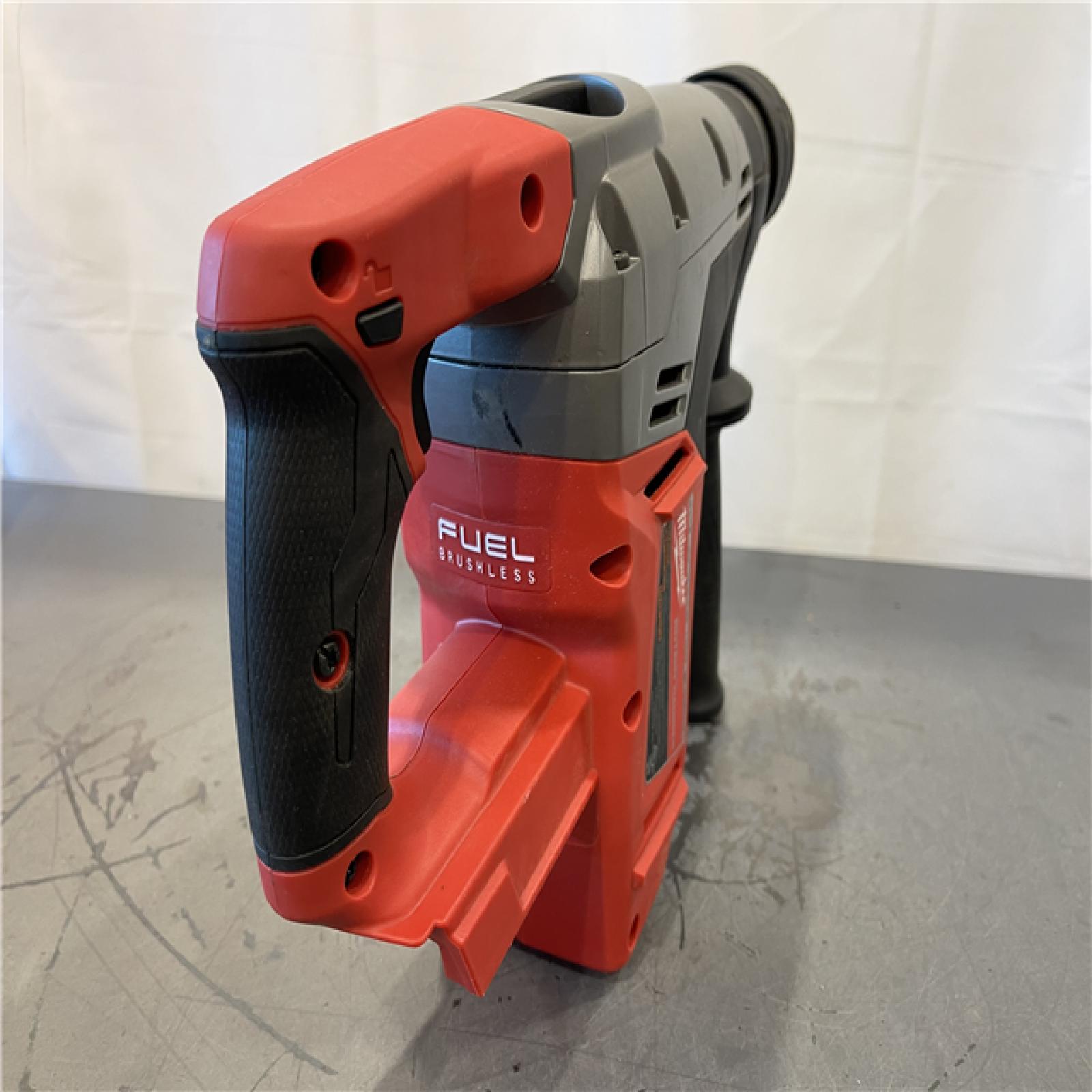 AS-IS - Milwaukee FUEL 18V Lithium-Ion Brushless Cordless 1-9/16 in. SDS-Max Rotary Hammer