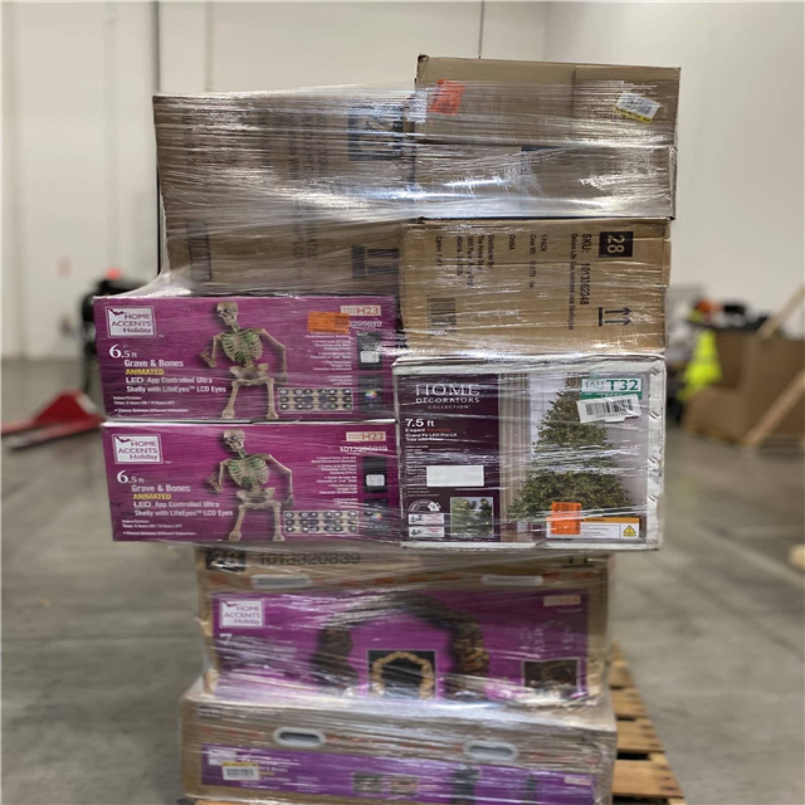 Dallas Location - Holiday Pallet