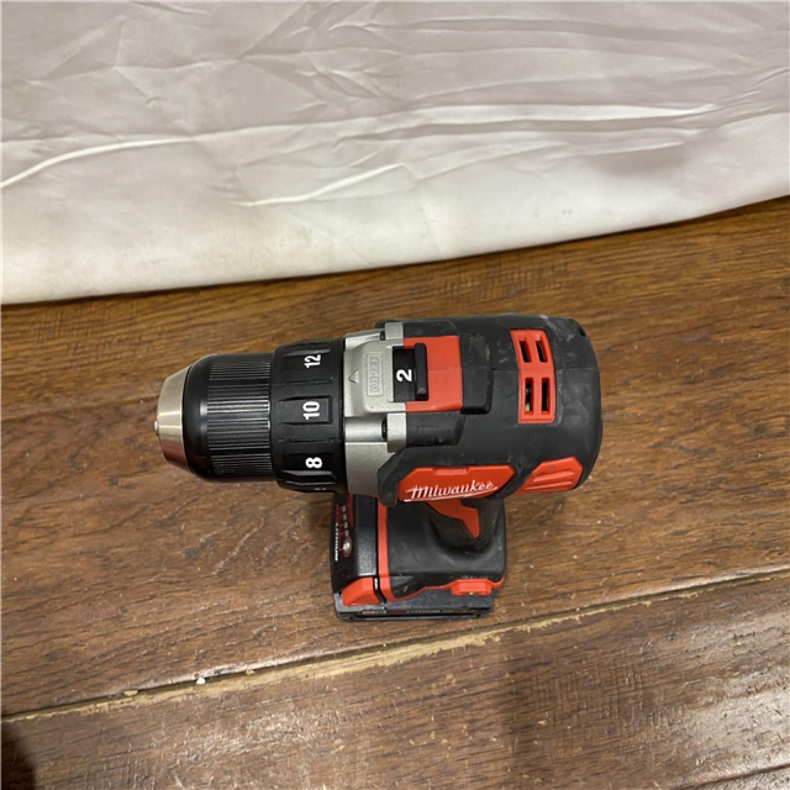AS-IS Milwaukee 2904-22 Hammer Drill Driver Kit with Batteries  Charger & Tool Case  Red