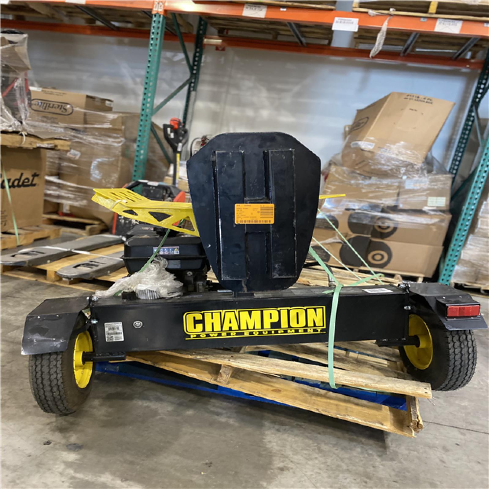 Champion Power Equipment 37 Ton 338 cc Gas Powered Full Beam Log Splitter