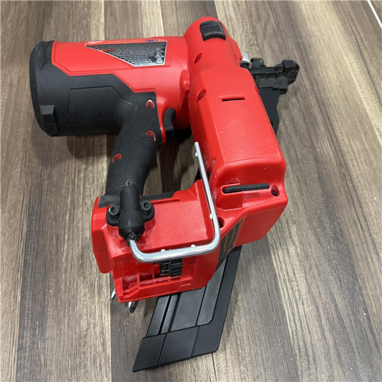 GOOD Milwaukee M18 FUEL 3-1/2 in. 18-Volt 30-Degree Lithium-Ion Brushless Cordless Framing Nailer (Tool-Only)
