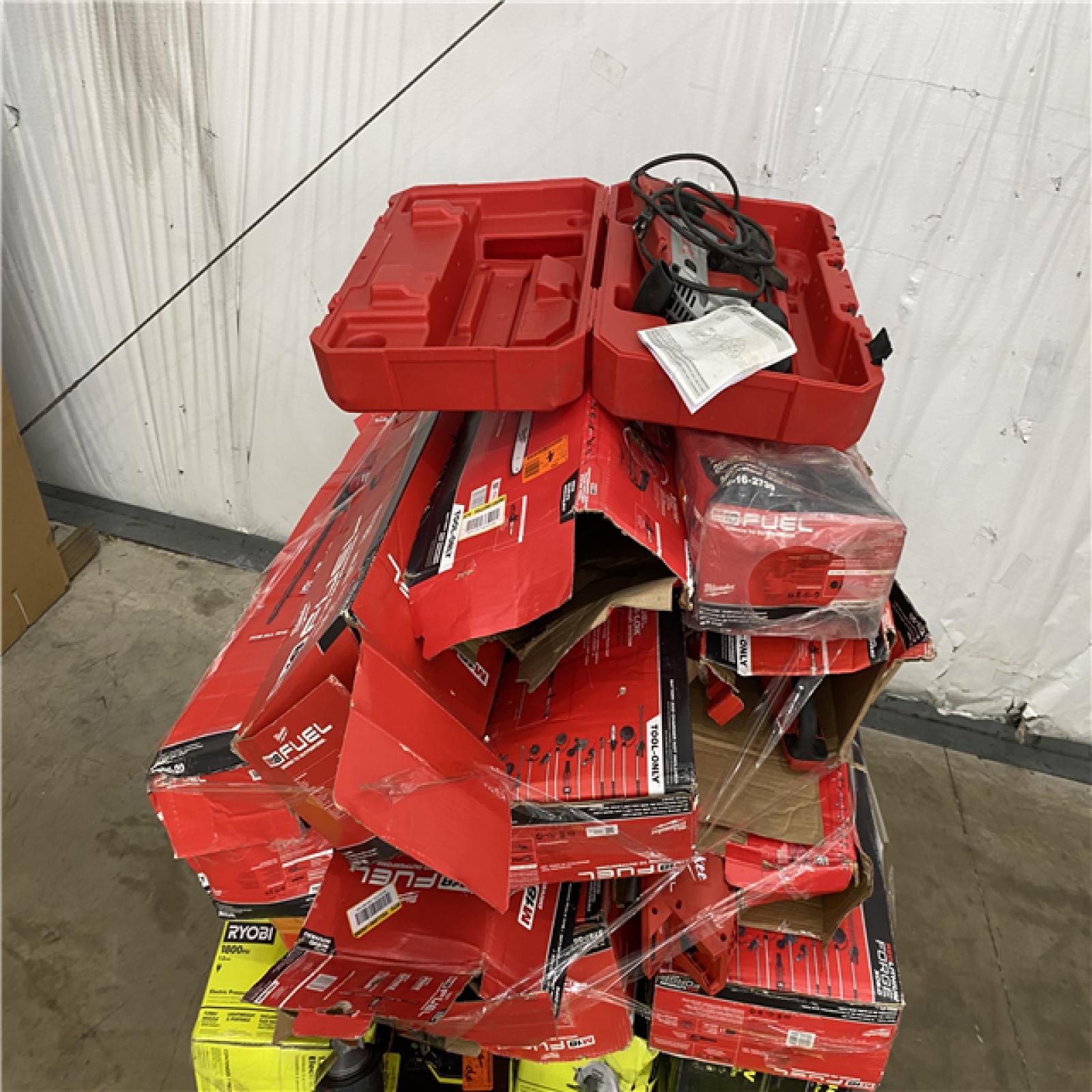 Houston Location AS IS - Tool Pallet