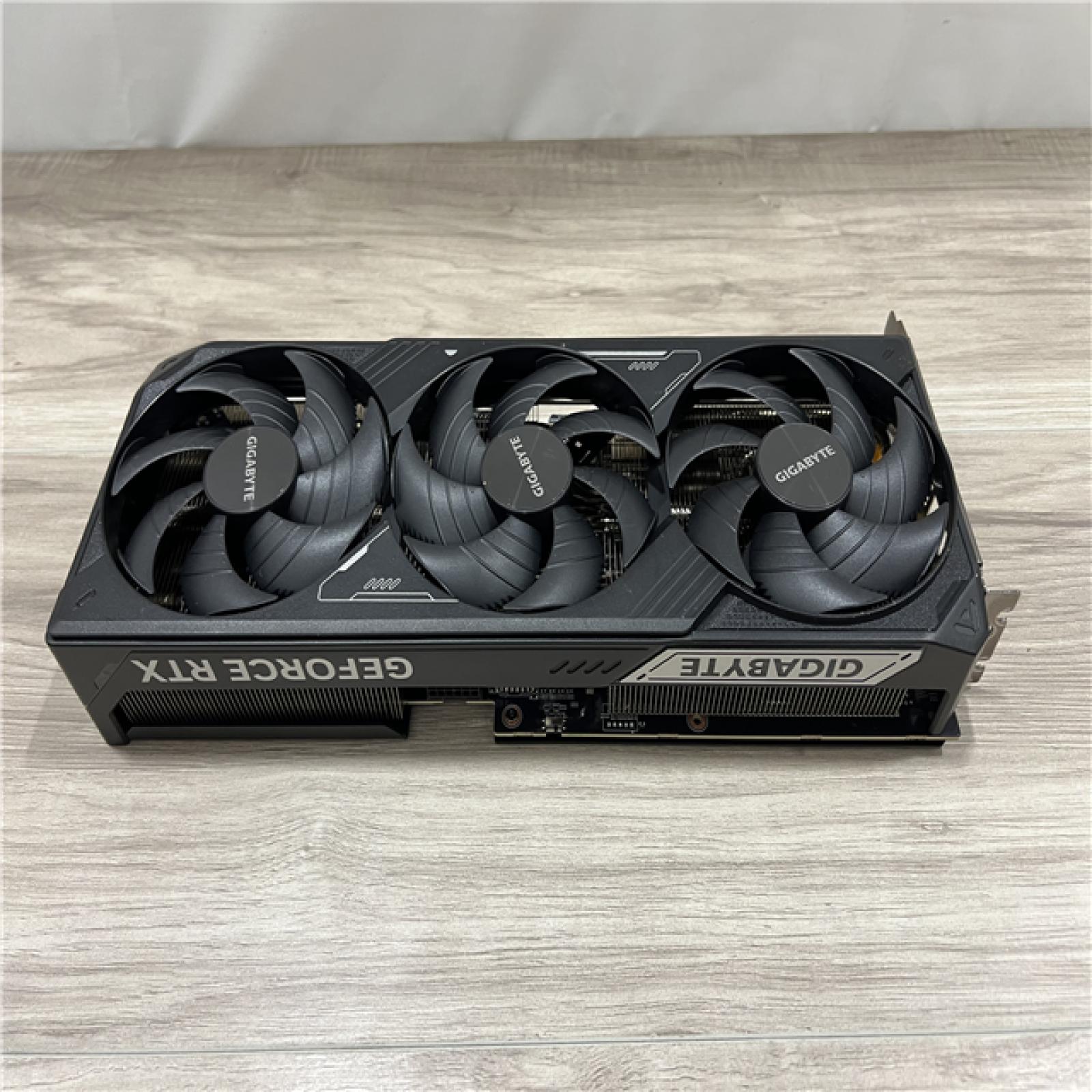 AS-IS Gigabyte GeForce RTX 5070 Ti Windforce OC SFF 16GB GDDR7 GV-N507TWF3OC-16GD