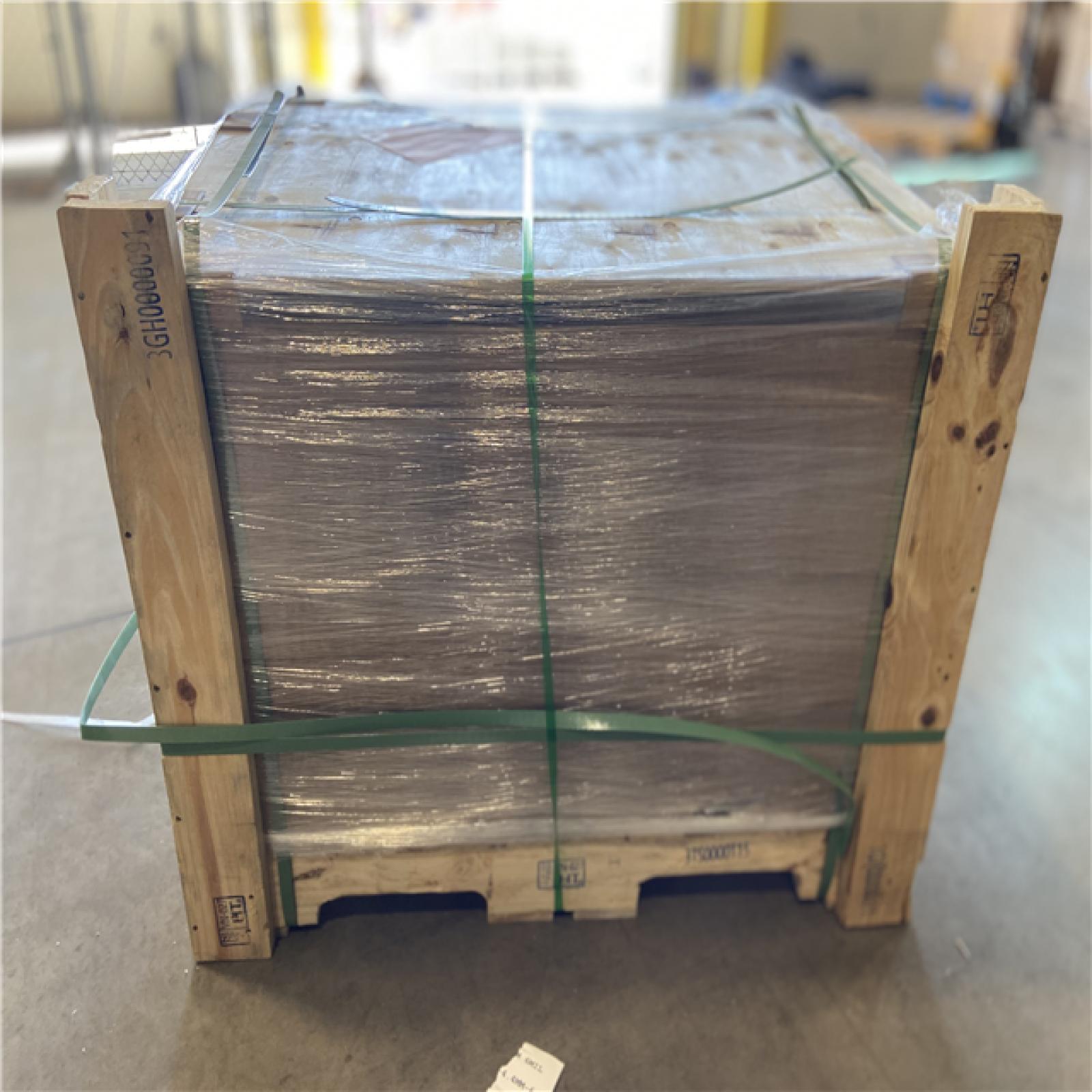 DALLAS LOCATION - TrafficMaster Skyland 6 MIL x 6 in. W x 36 in. Whitewashed Gray Click Lock Waterproof Luxury Vinyl Plank Flooring (23.95 sq. ft./Case) - 28 CASES