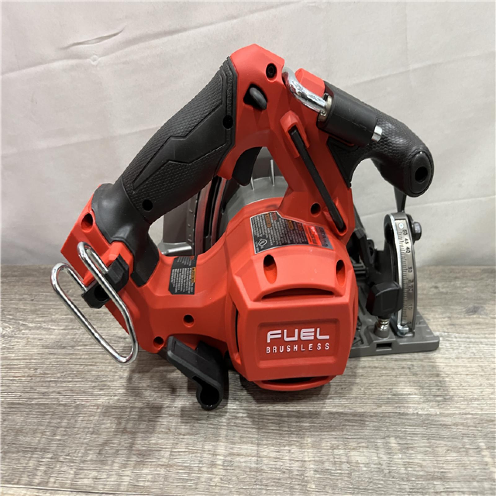 AS-IS Milwaukee FUEL 18V Lithium-Ion Brushless Cordless 6-1/2 in. Circular Saw (Tool-Only)