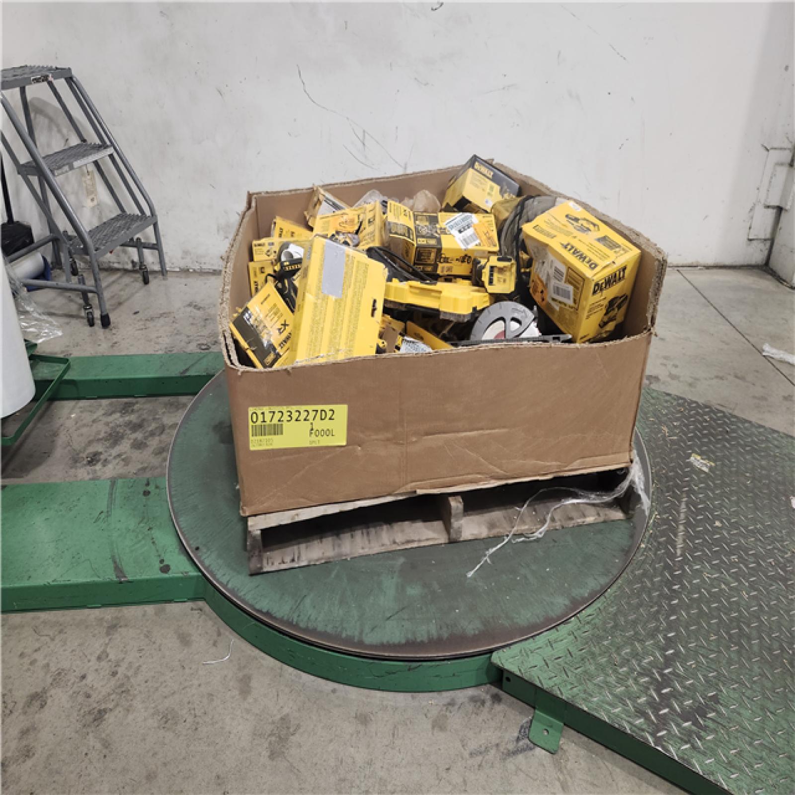 Dallas Location - As-Is Tool Pallet