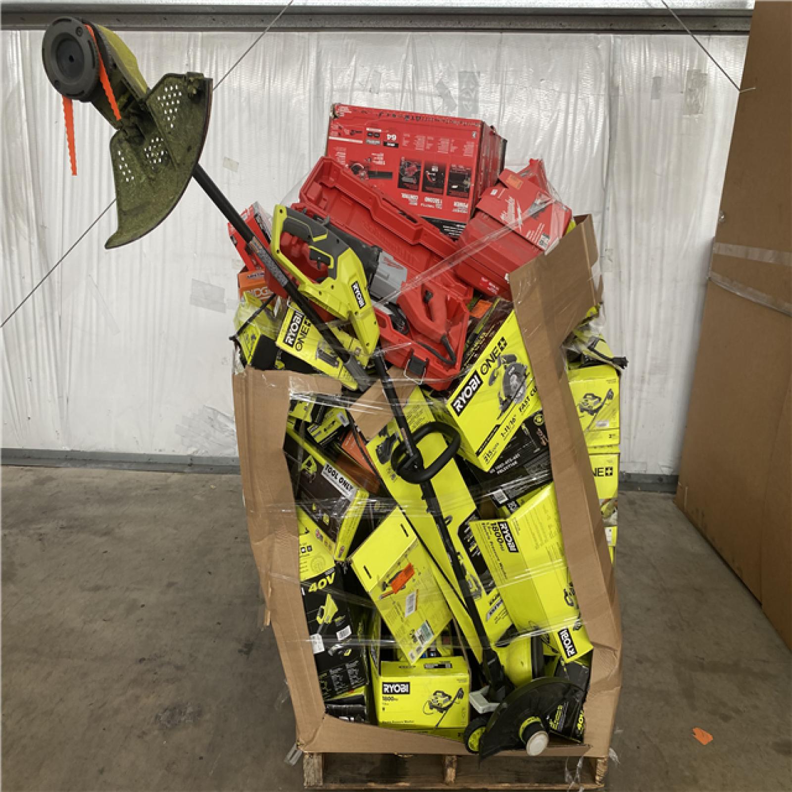 Houston Location AS IS - Tool Pallet