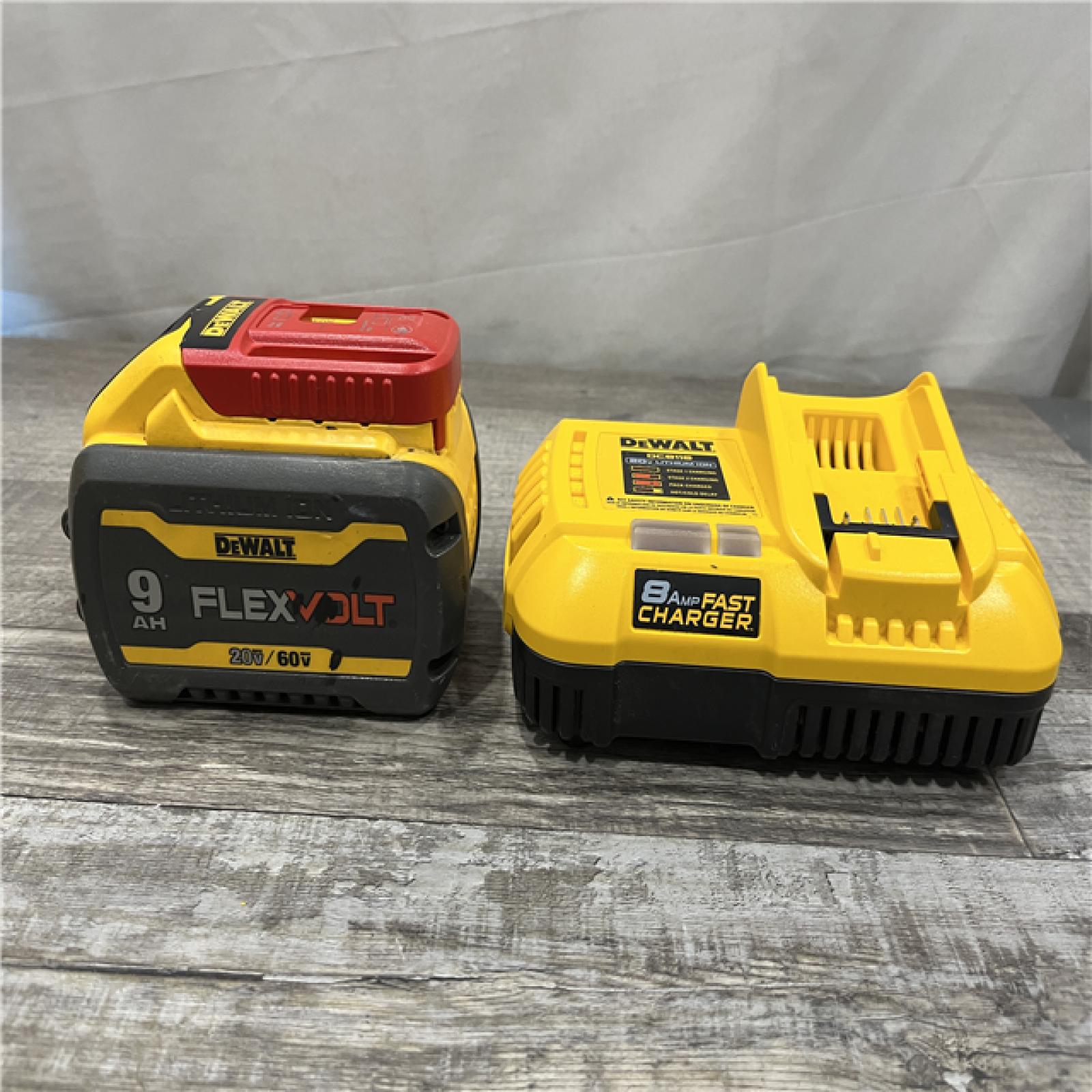AS-IS DEWALT 20V/60V MAX FLEXVOLT Lithium-Ion 9.0Ah Battery and Charger Starter Kit