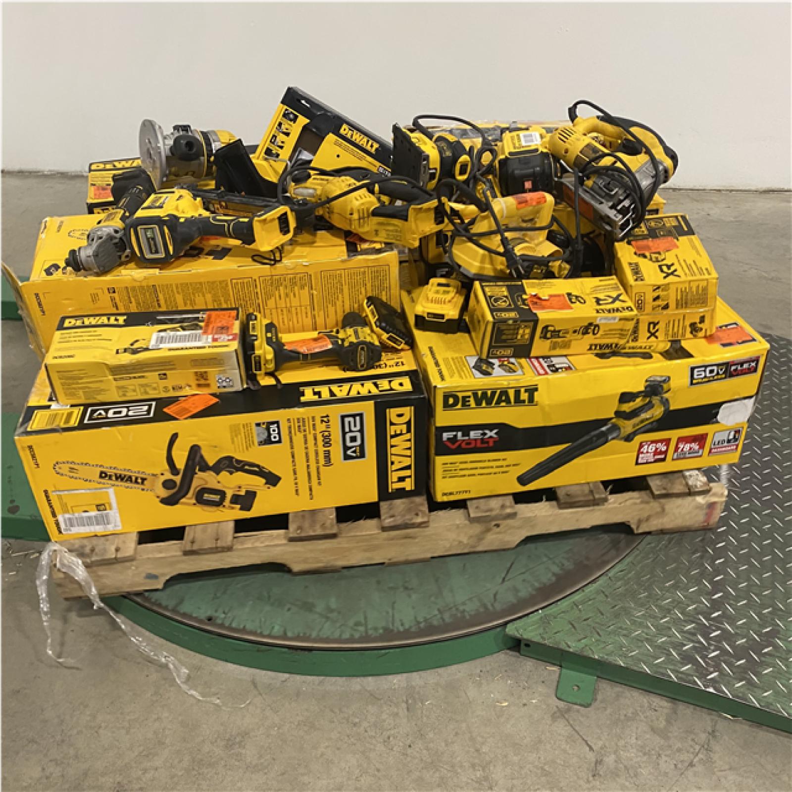 Dallas Location - As-Is Tool Pallet