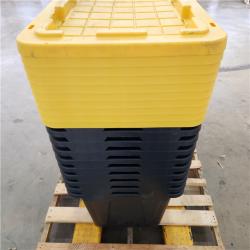 HOUSTON LOCATION - AS-IS Project Source Commander Storage Tote 50Gal