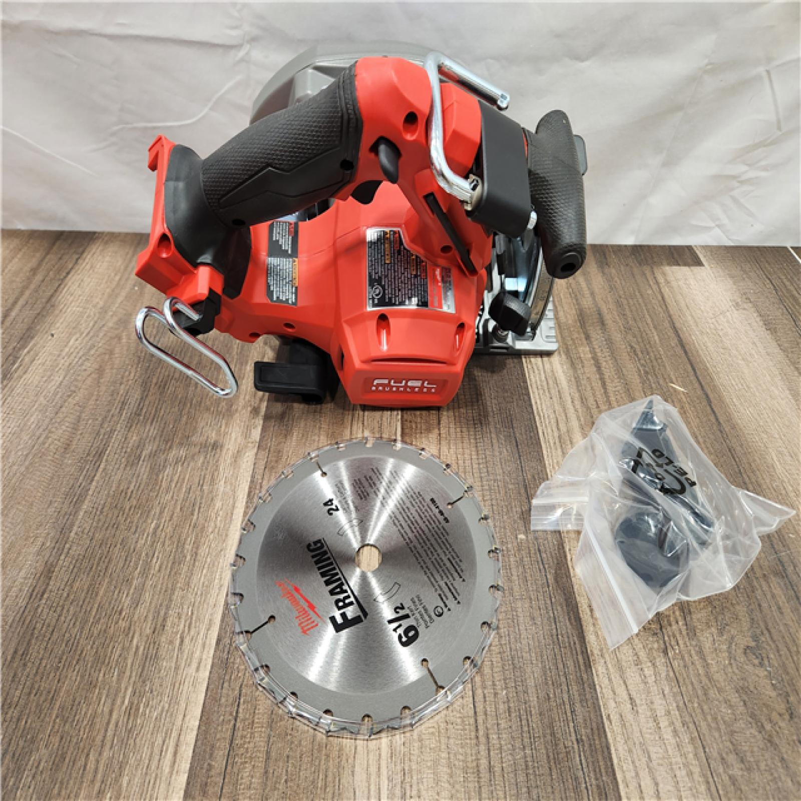 AS-IS Milwaukee M18 FUEL 18V Lithium-Ion Brushless Cordless 6-1/2 in. Circular Saw (Tool-Only)
