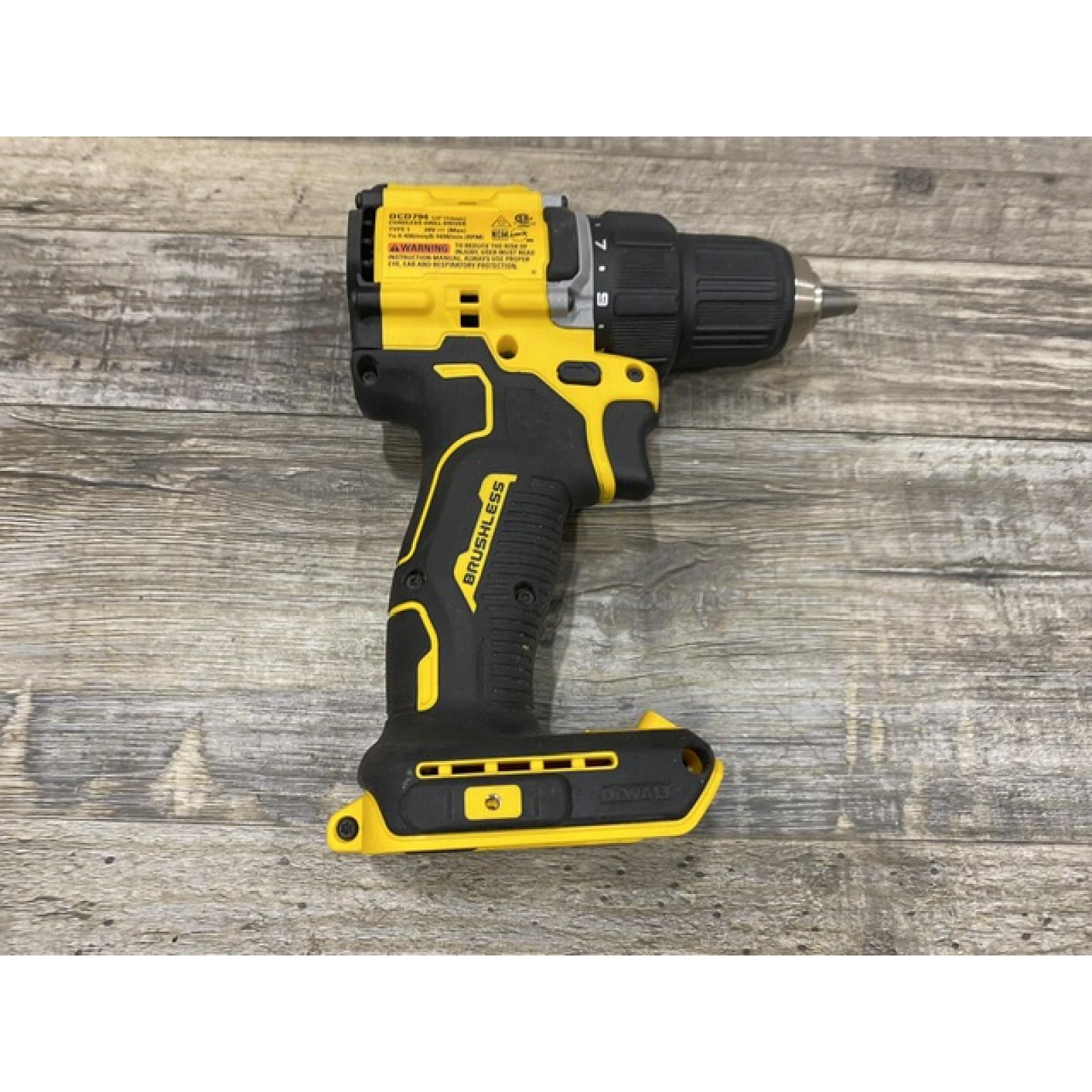 AS-IS DEWALT Atomic 20V Lithium-Ion Cordless Compact 1/2 in. Drill/Driver Kit