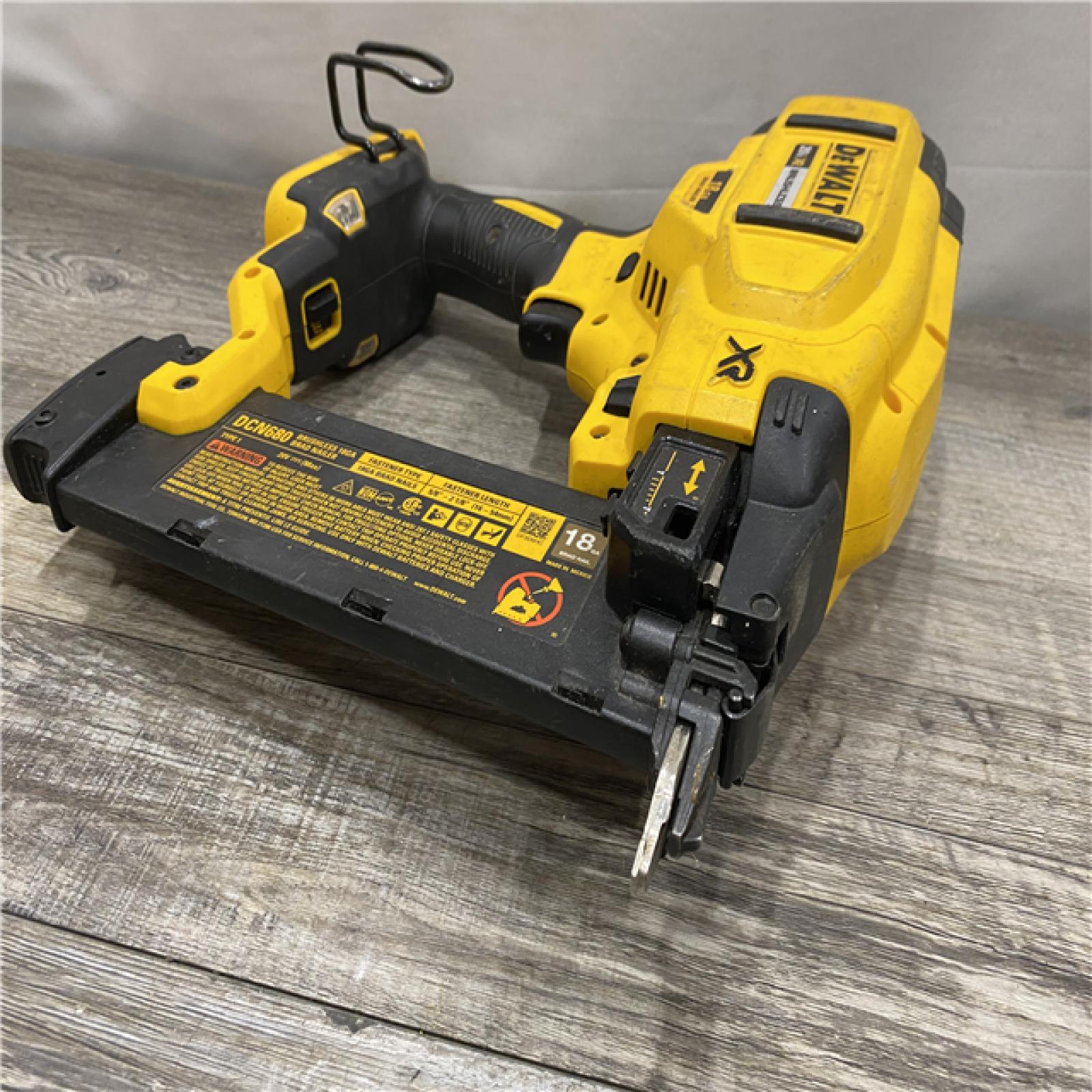 AS-IS DEWALT 20V MAX XR Lithium-Ion Electric Cordless 18-Gauge Brad Nailer (Tool Only)