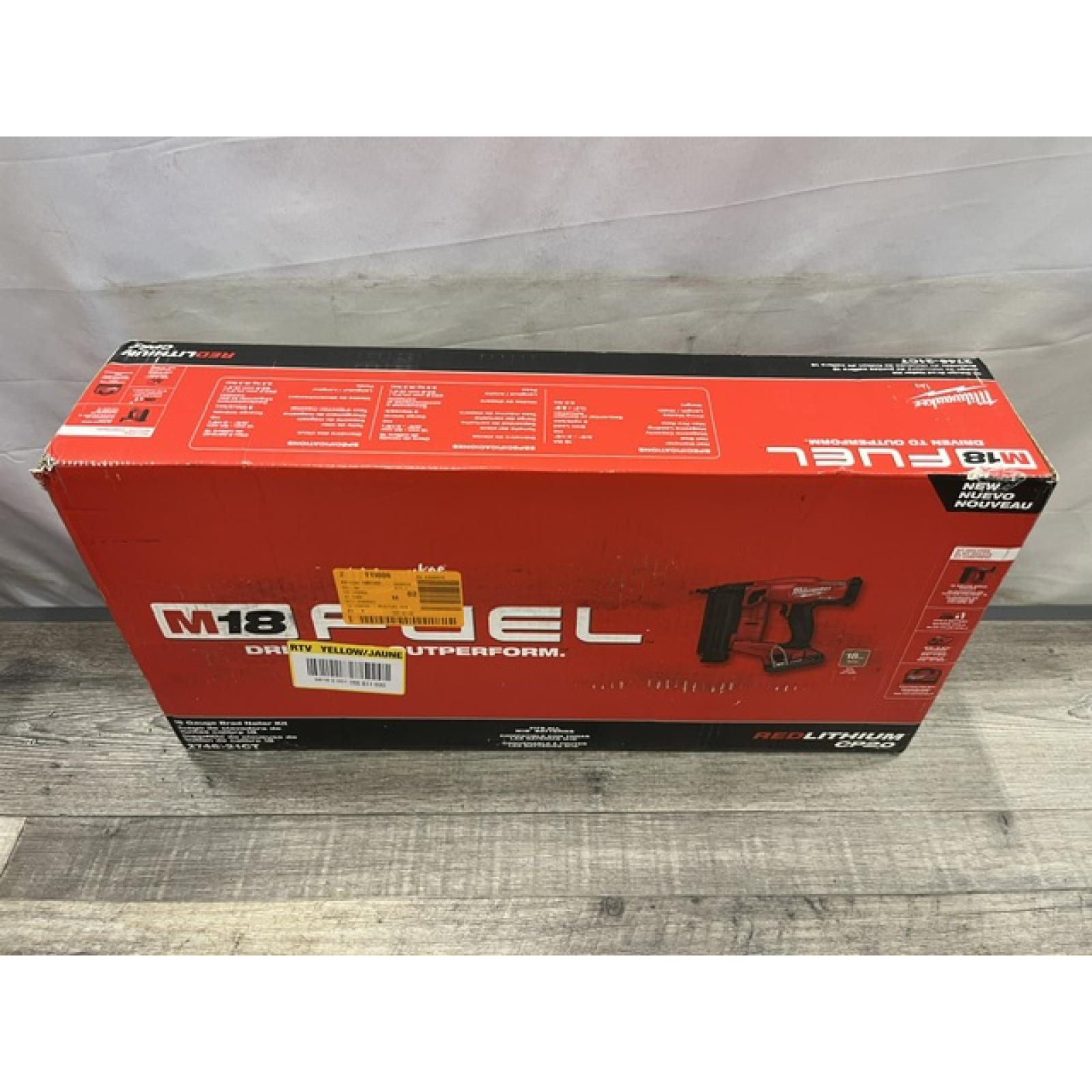 NEW - Milwaukee FUEL GEN II 18-Volt 18-Gauge Lithium-Ion Brushless Cordless Brad Nailer Kit