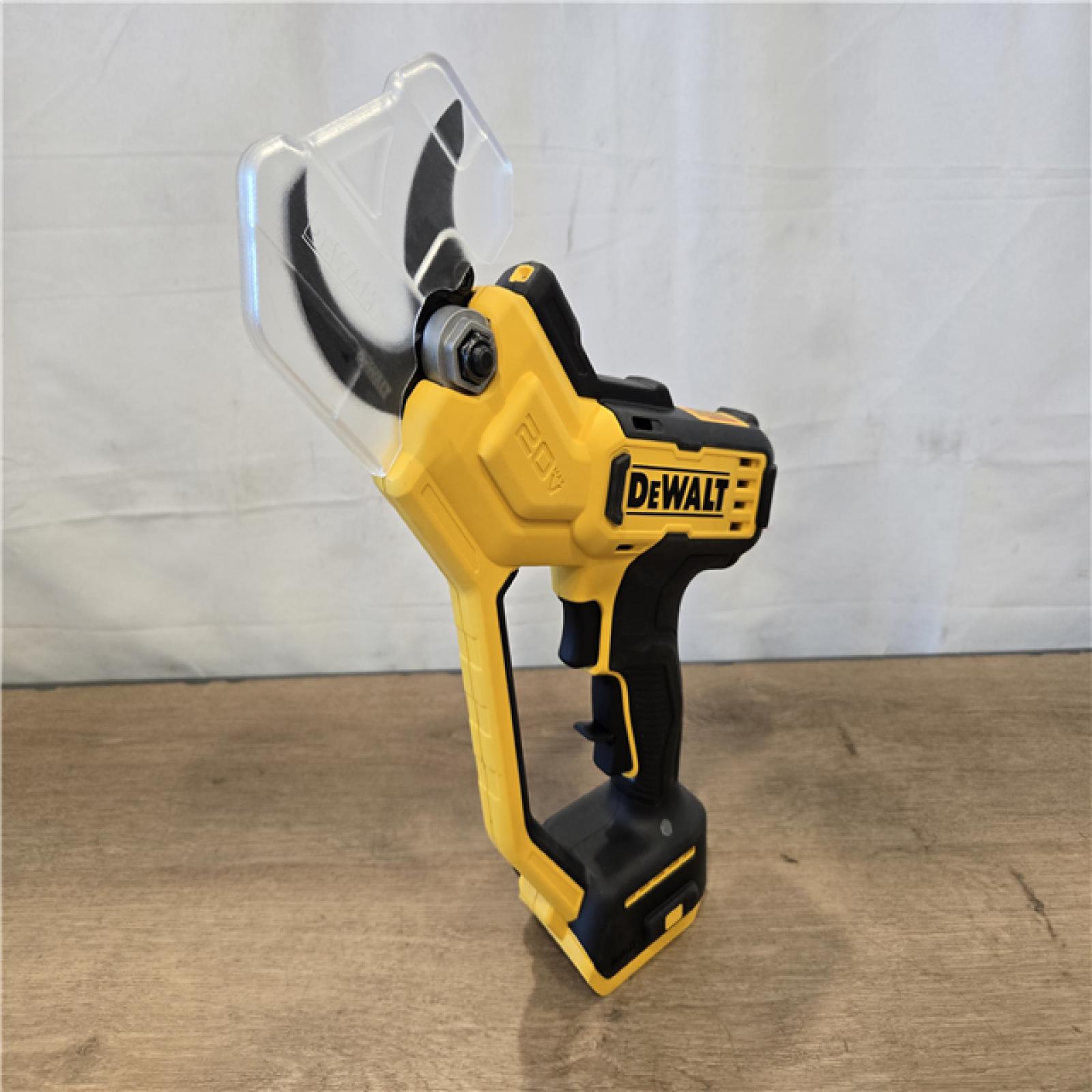 AS-IS DEWALT 20V MAX Cordless Plastic Tubing Cutter (Tool Only)