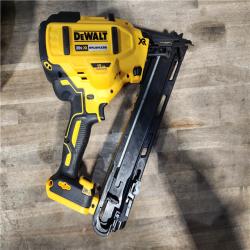 HOUSTON LOCATION - AS-IS DeWalt 15 GA ANGLED FINISH NAILER KIT W/ BATTERY & CHARGER