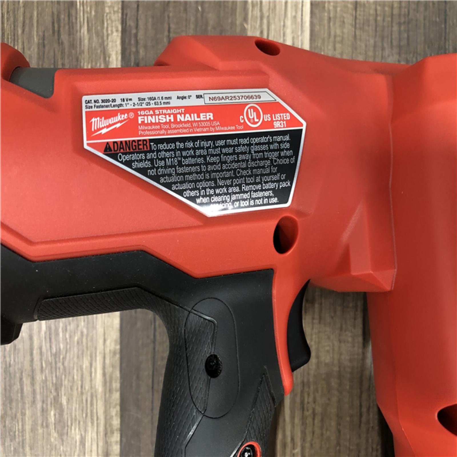 AS-IS Milwaukee FUEL 18-Volt Lithium-Ion Brushless Cordless Gen ll 16-Gauge Straight Finish Nailer (Tool Only)