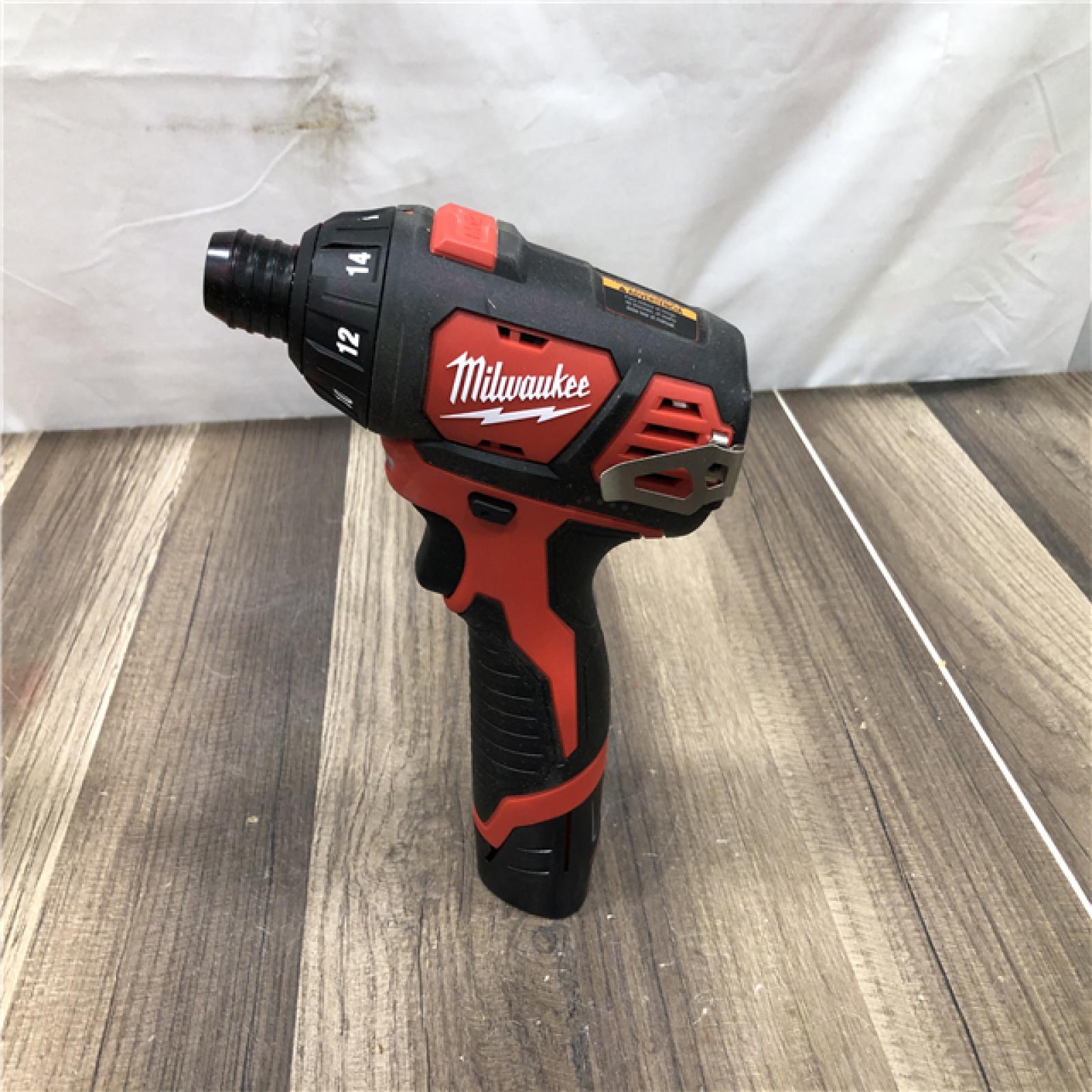 AS-IS Milwaukee M12 12V Lithium-Ion Cordless Combo Kit
