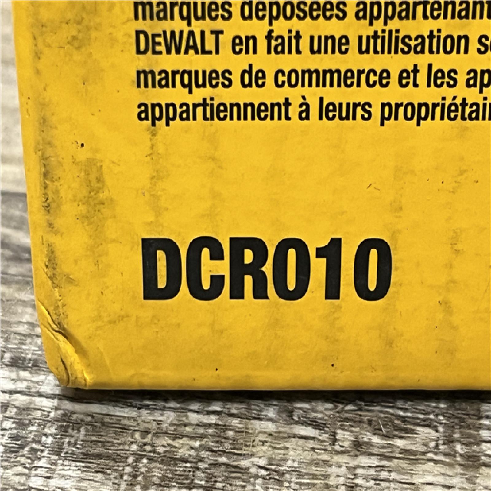 NEW - DEWALT 20V MAX Cordless Bluetooth Speaker (Tool Only)