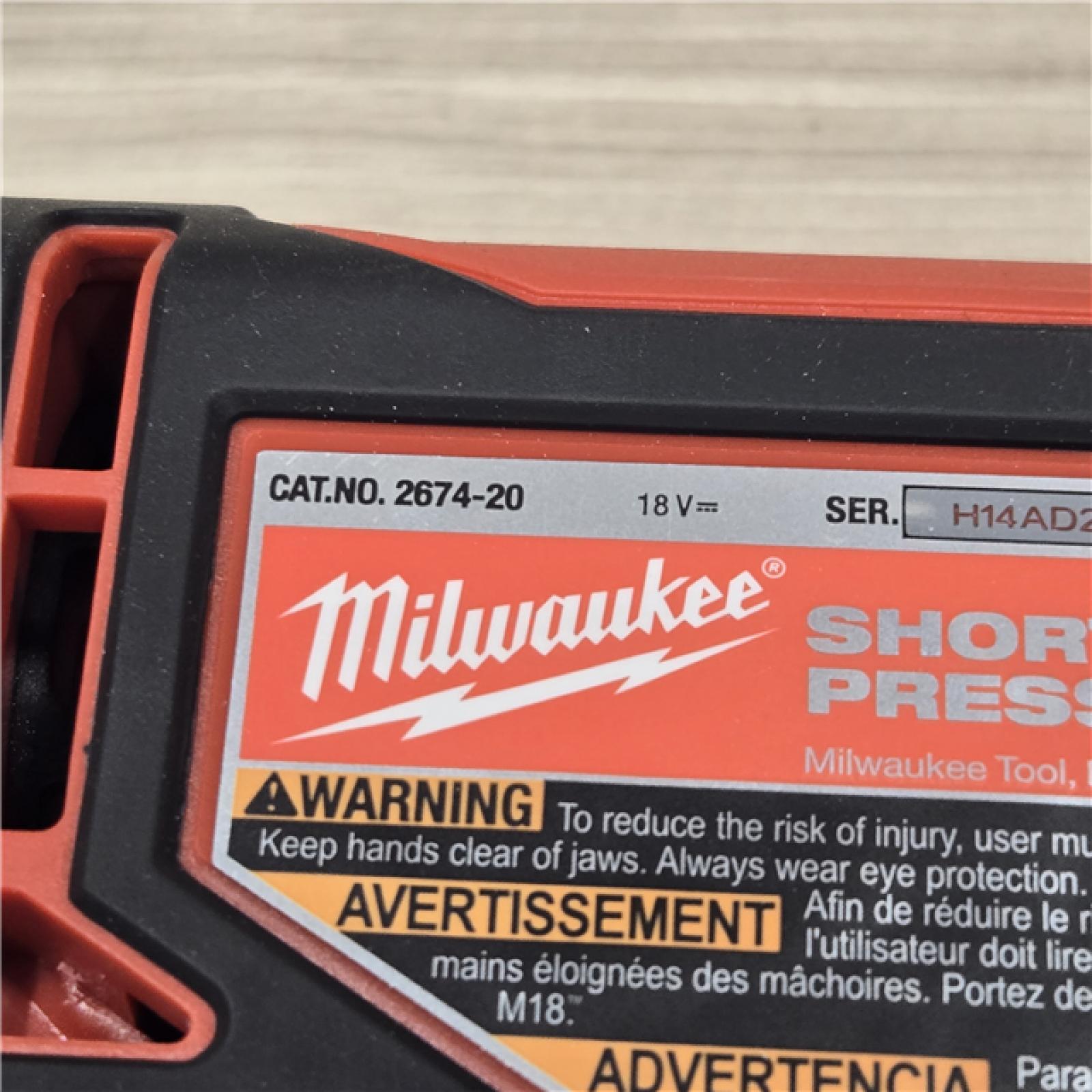 AS-IS Milwaukee M18 18V Lithium-Ion Cordless Short Throw Press Tool Kit