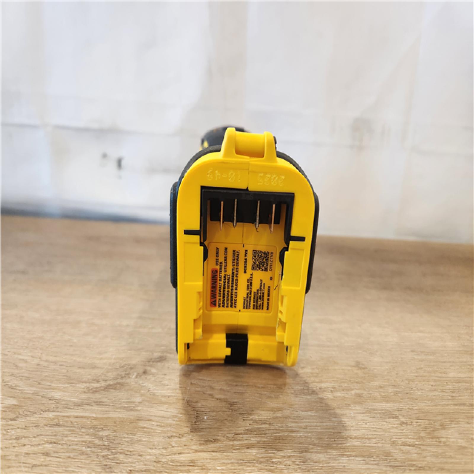 AS-IS- ATOMIC 20V MAX Cordless Brushless Oscillating Multi Tool (Tool Only)