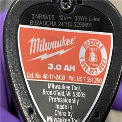 AS-IS Milwaukee Men's X-Large 12-Volt Lithium-Ion Cordless Tough Shell Gray Heated Jacket Kit