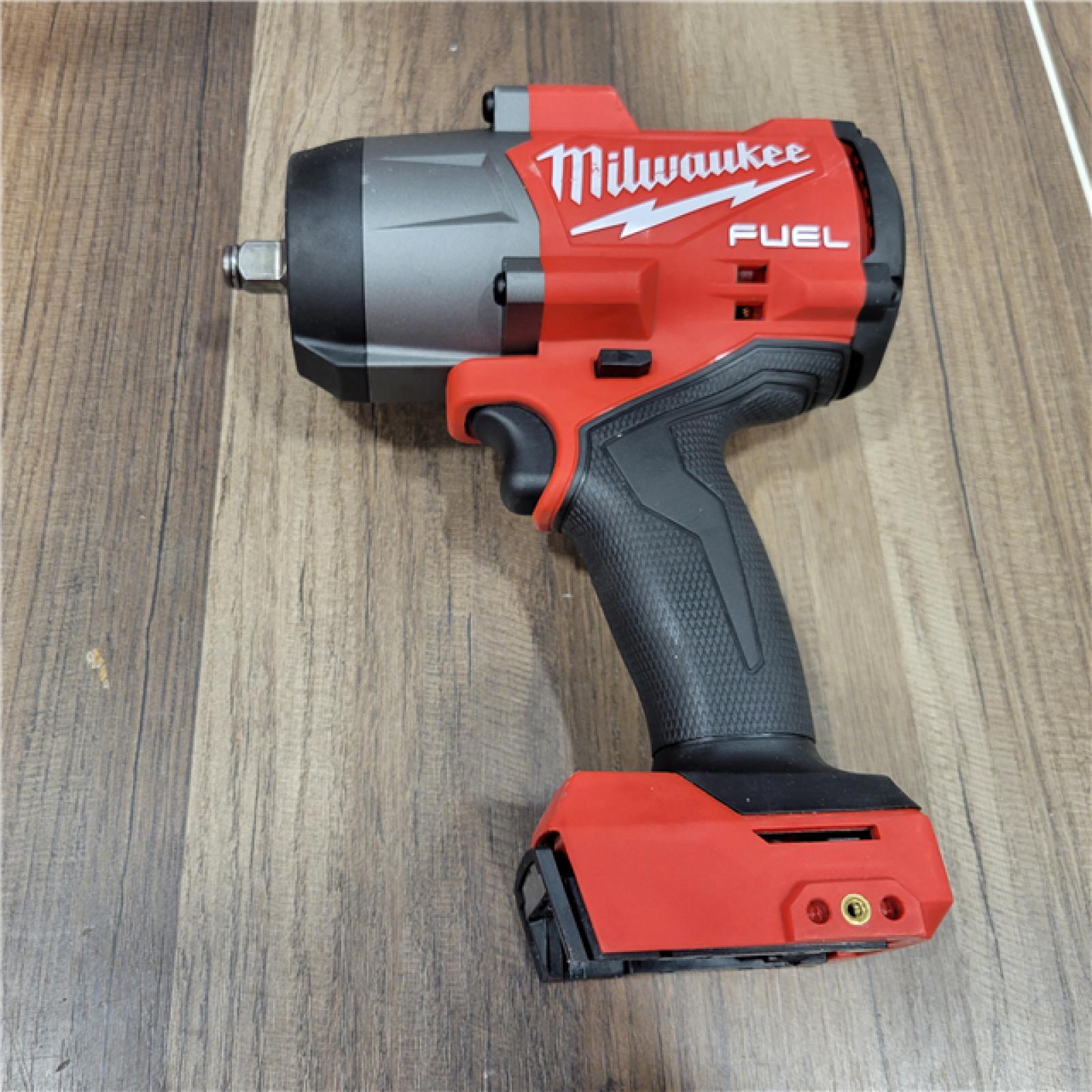 AS-IS Milwaukee M18 1/2 in. Cordless Brushless High Torque Impact Wrench Kit (Battery & Charger)