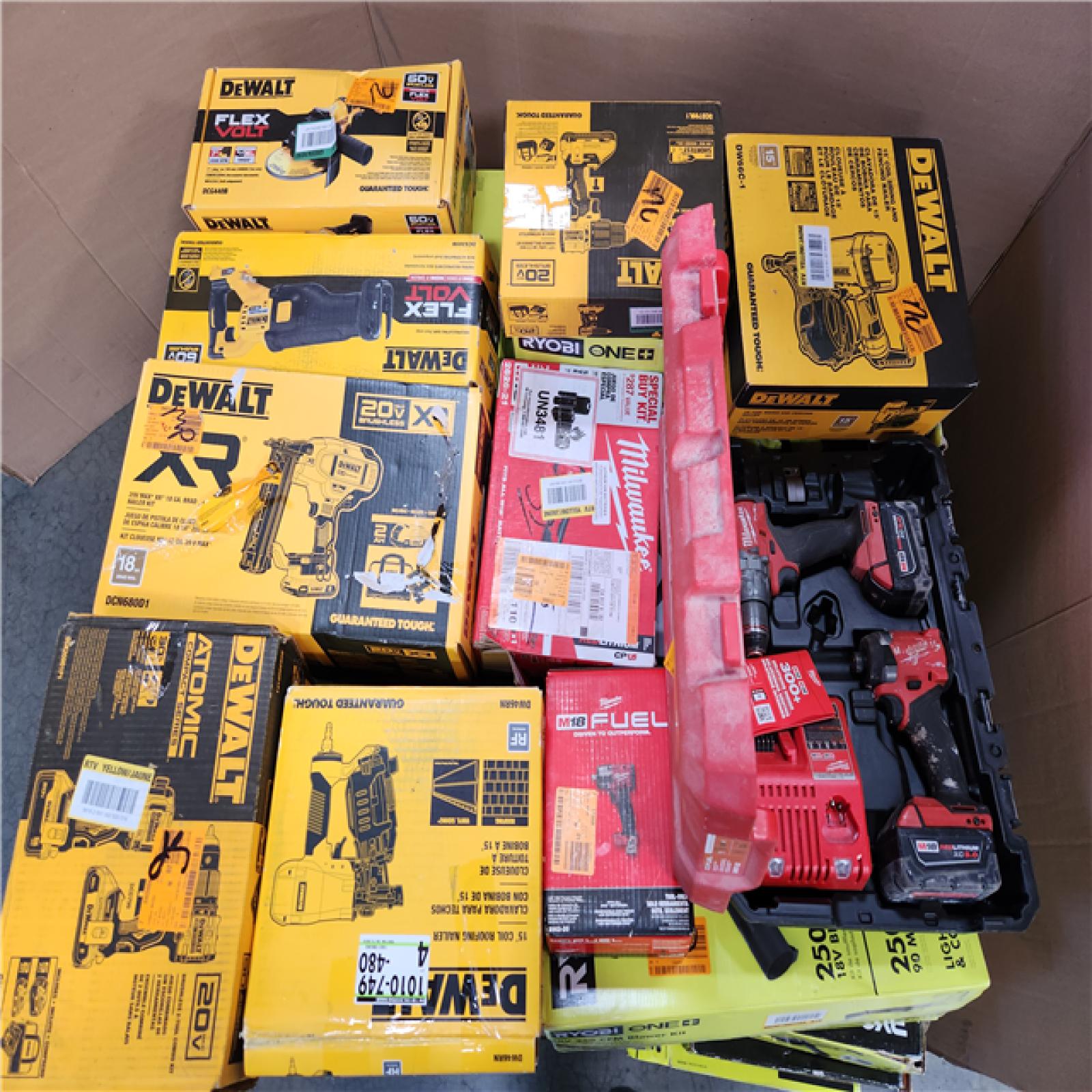 CALIFORNIA AS-IS TOOL PALLET