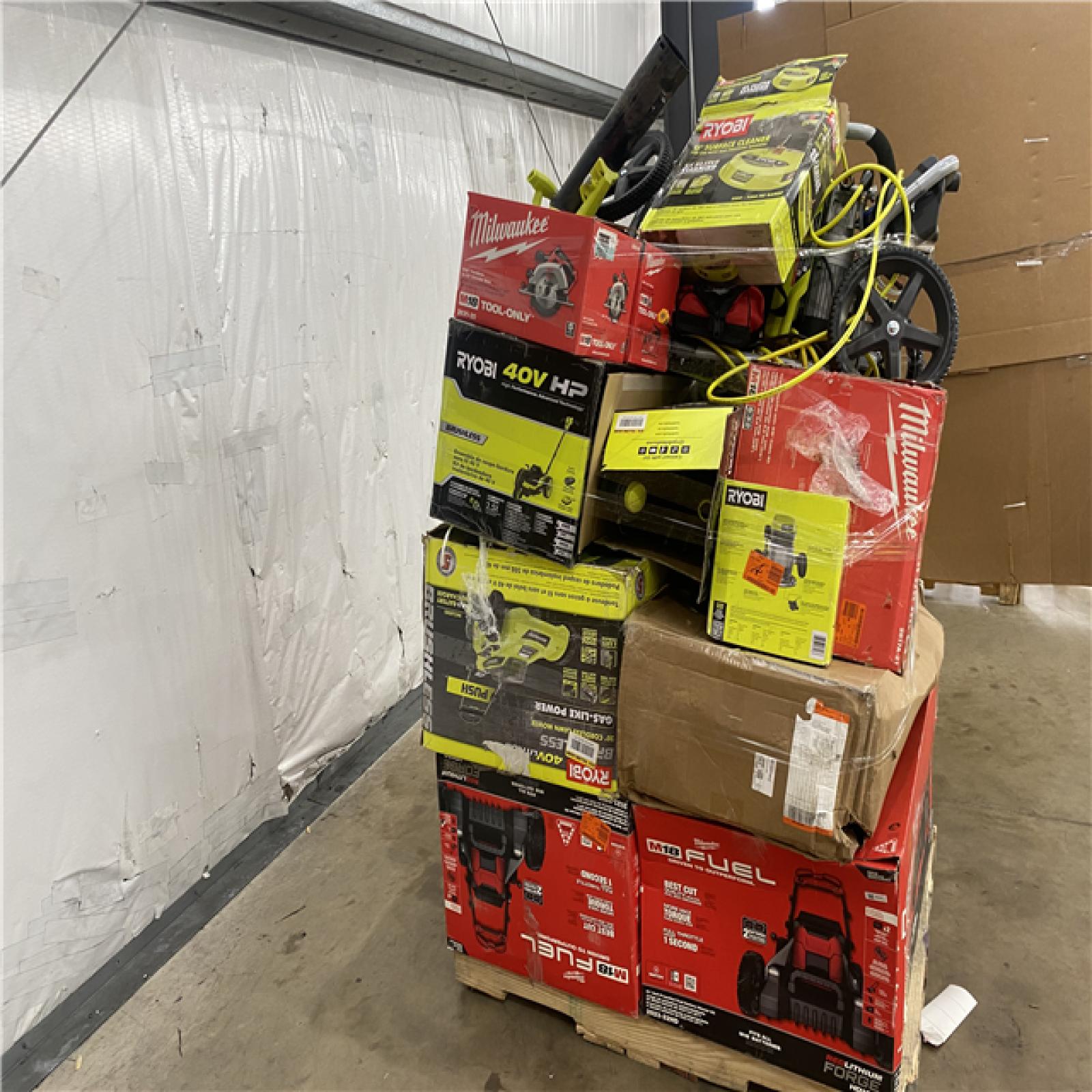 Houston Location AS IS - Tool Pallet