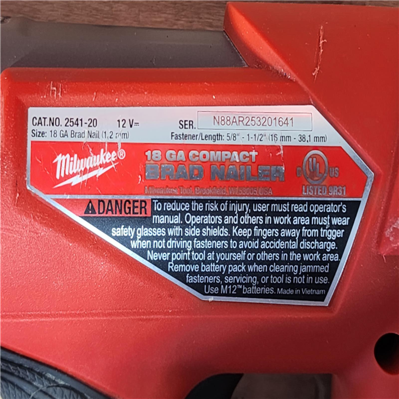 HOUSTON LOCATION - AS-IS Milwaukee FUEL 12-Volt Lithium-Ion Brushless Cordless 18-Gauge 1-1/2 in. Compact Brad Nailer (Tool Only)