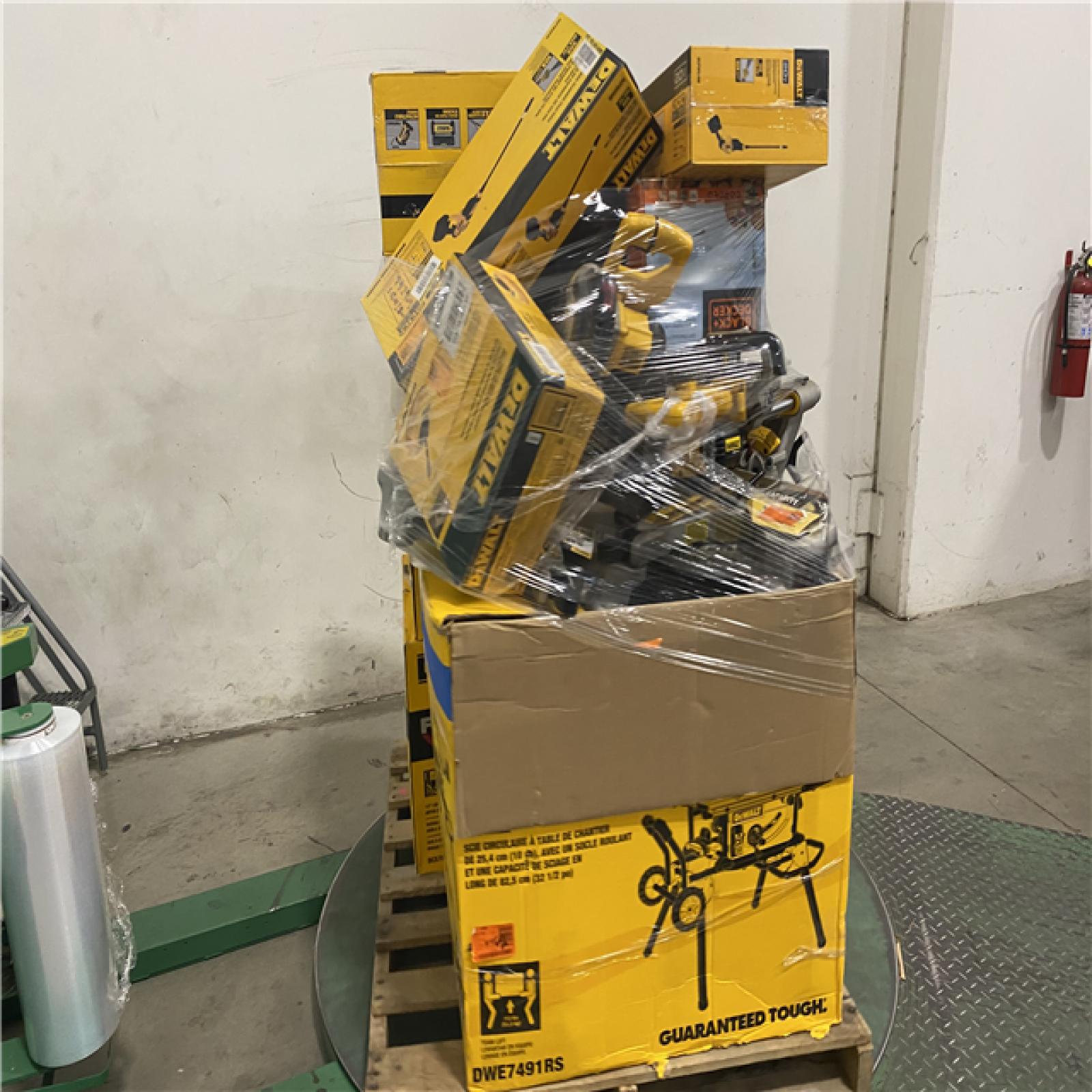 Dallas Location - As-Is DEWALT Tool Pallet