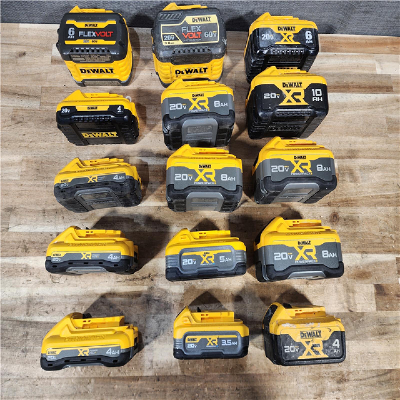 HOUSTON LOCATION - AS - IS DEWALT BATTERY PACK QTY - 15