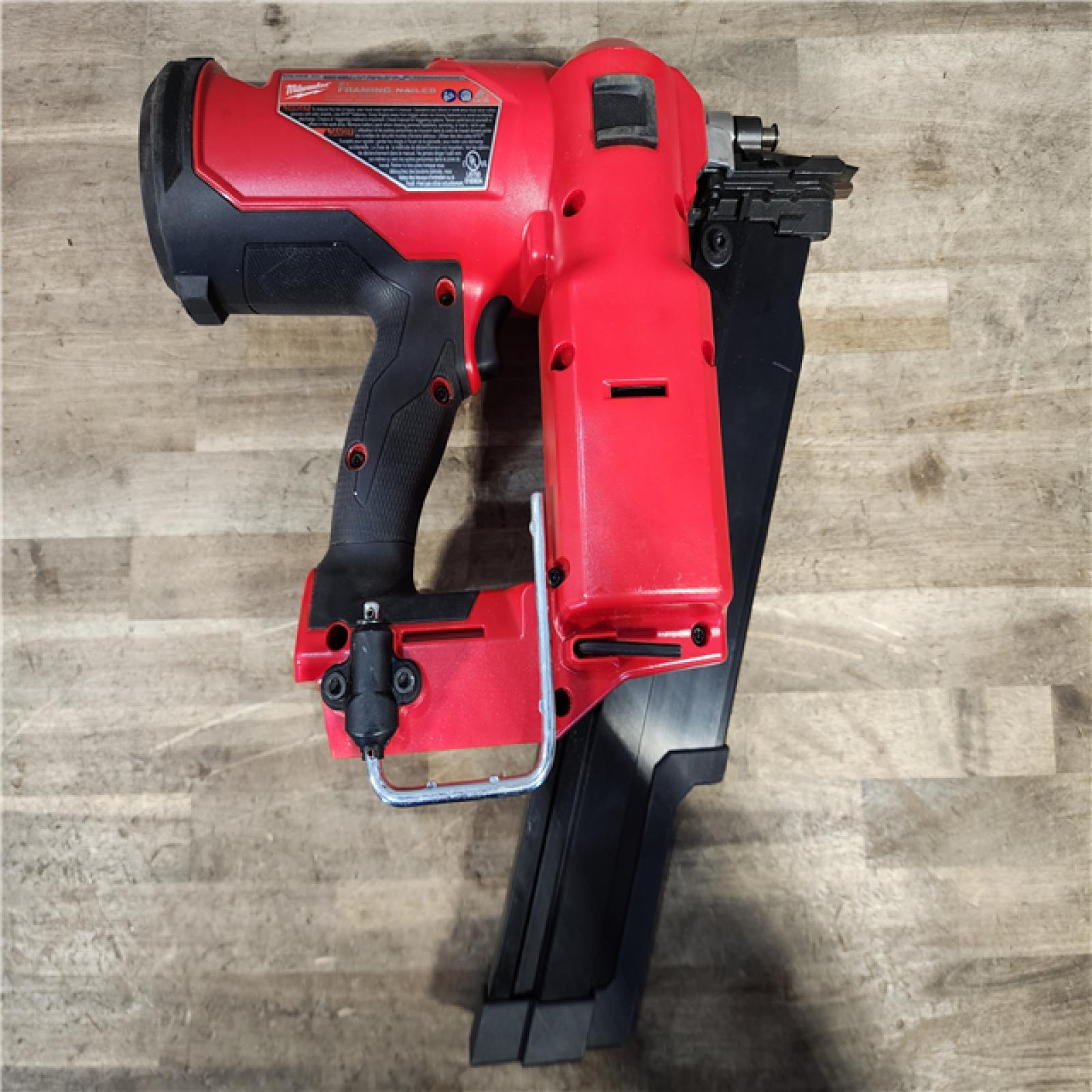 HOUSTON LOCATION - AS-IS Milwaukee 2744-20 M18 FUEL 3-1/2 in. 18V 21-Degree Lithium-Ion Brushless Cordless Framing Nailer (Tool-Only)