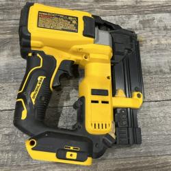 AS-IS DEWALT ATOMIC 20V MAX Lithium Ion Cordless 23 Gauge Pin Nailer Kit