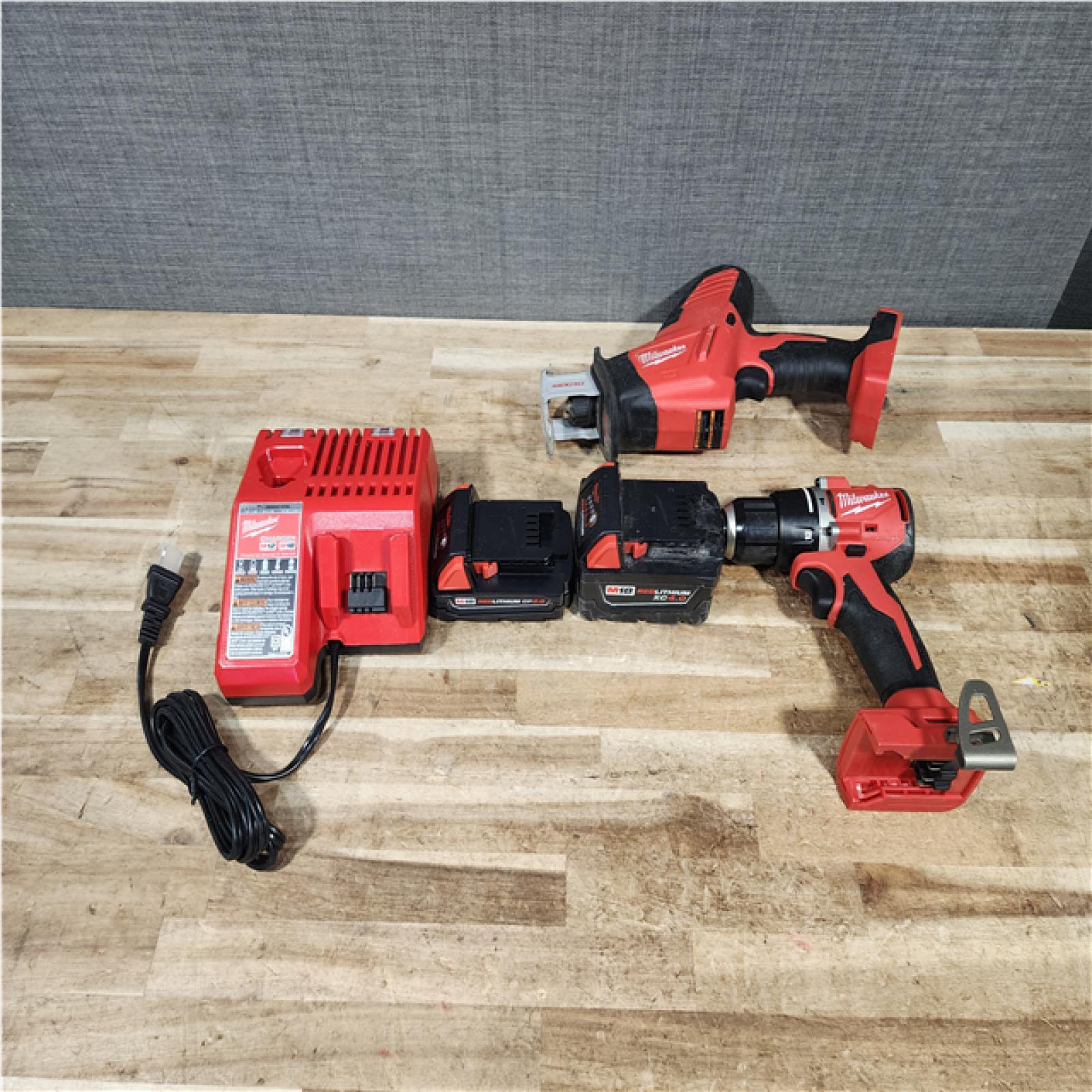 HOUSTON LOCATION - AS - IS Milwaukee 2 Tool Combo Kit W/ (2) Battery & Charger