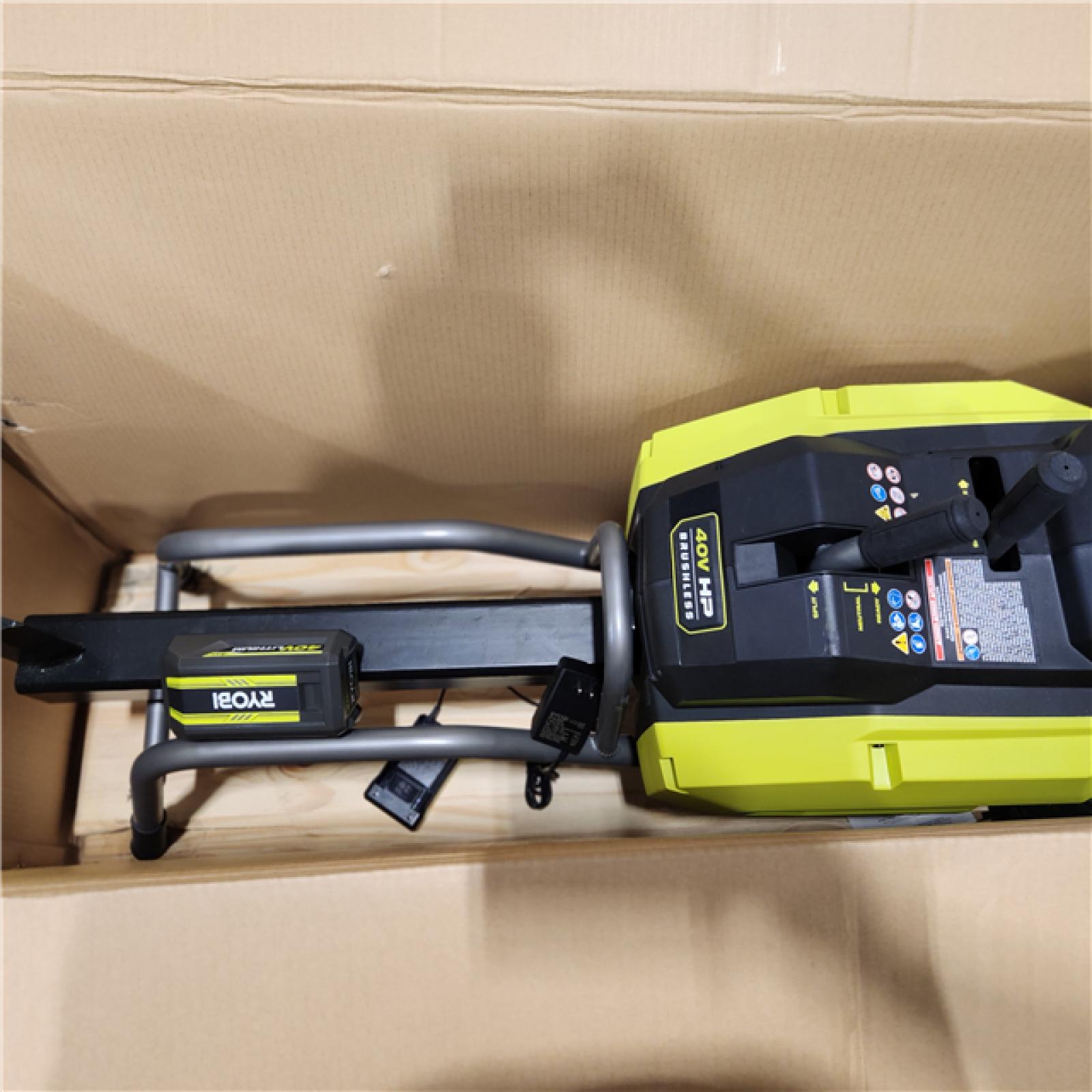 Dallas Location - As-Is RYOBI 40V HP Brushless 12-Ton Kinetic Battery Electric Log Splitter Kit - 4.0Ah Battery and Charger Included