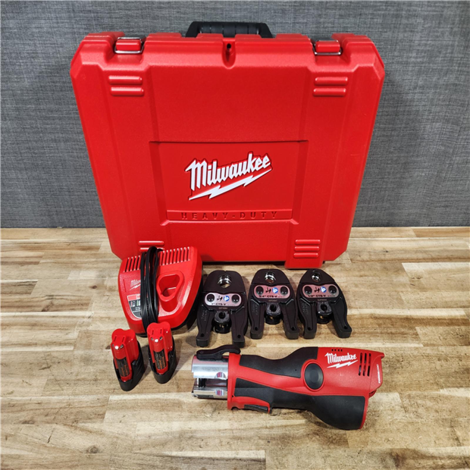 HOUSTON LOCATION - AS - IS Milwaukee 12-Volt Lithium-Ion Force Logic Cordless Press Tool Kit