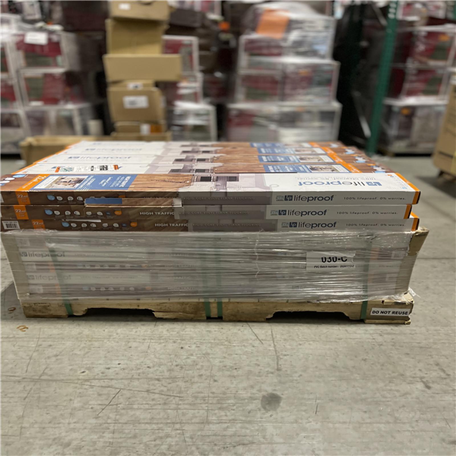 DALLAS LOCATION- LIFEPROOF SUNDANCE CANYON VINYL FLOORING PALLET (40 UNITS)