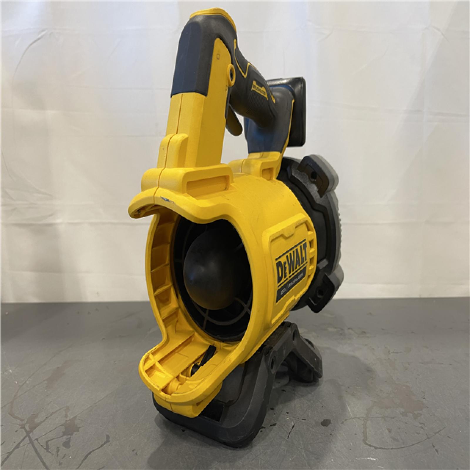AS-IS - DEWALT 20V MAX 125 MPH 450 CFM Brushless Cordless Blower