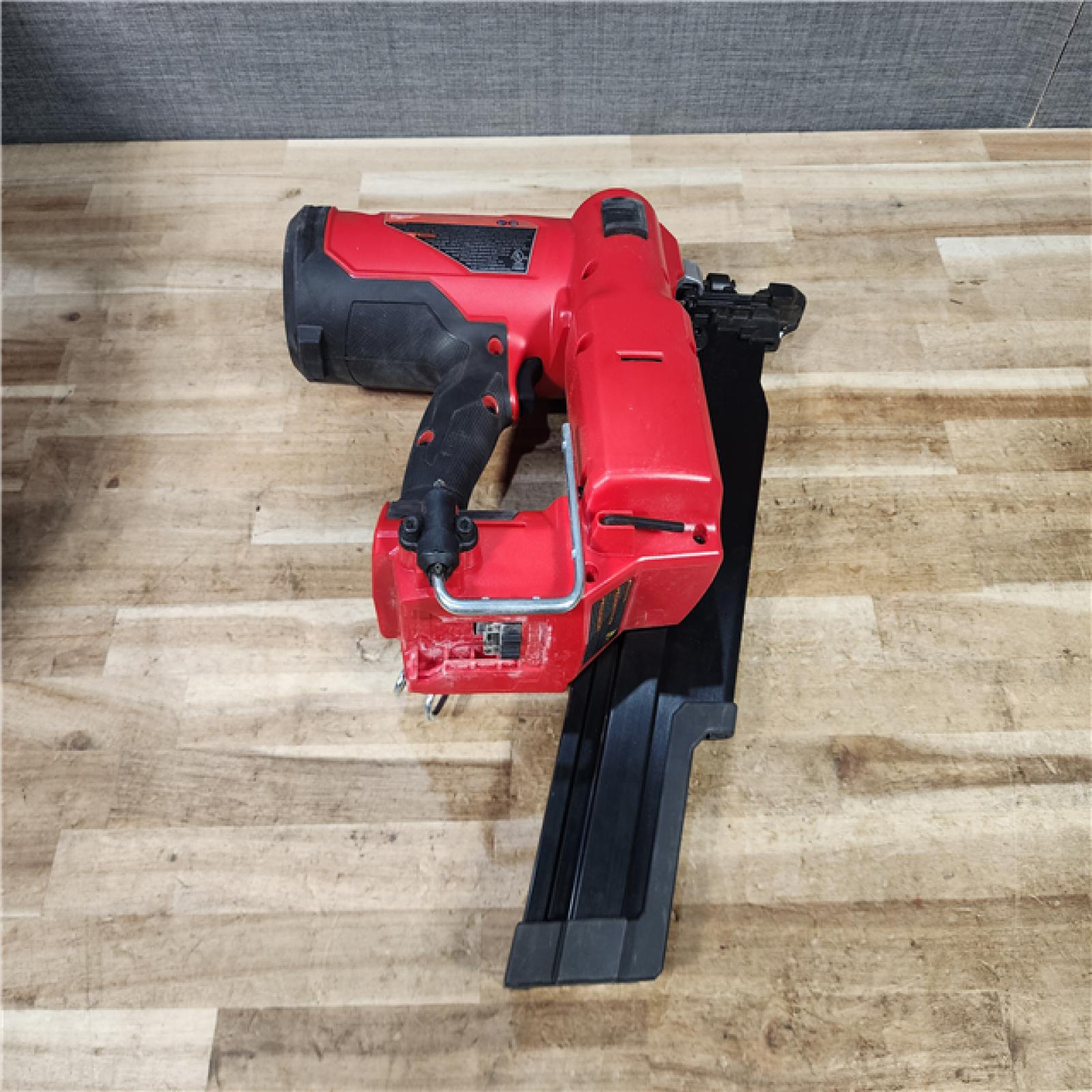 HOUSTON LOCATION - AS - IS Milwaukee FUEL 3-1/2 in. 18-Volt 21-Degree Lithium-Ion Brushless Cordless Framing Nailer (Tool-Only)