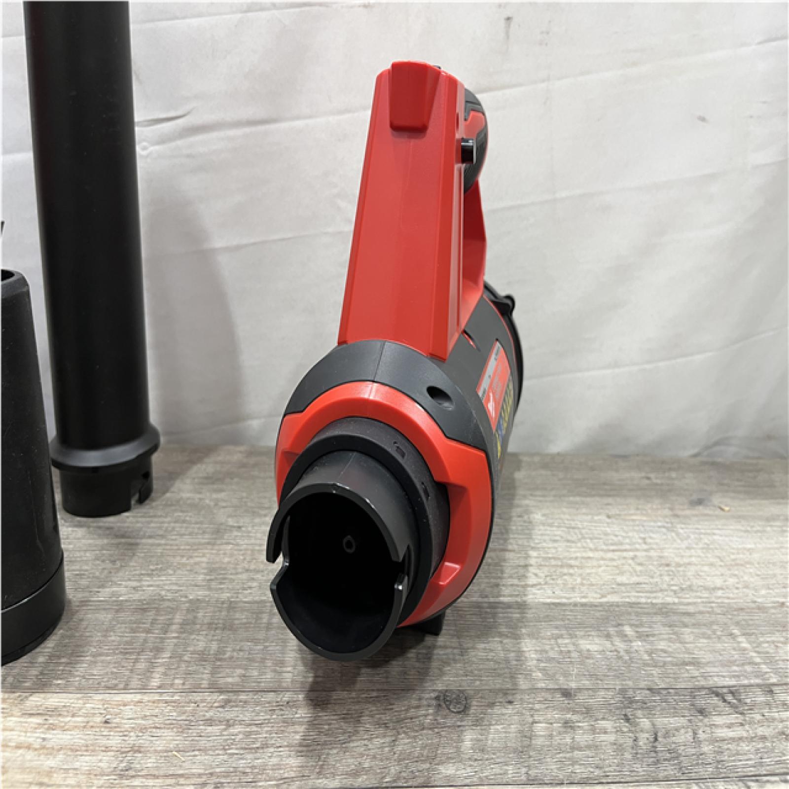 AS-IS Milwaukee 12V Lithium-Ion Cordless Compact Spot Blower (Tool-Only)