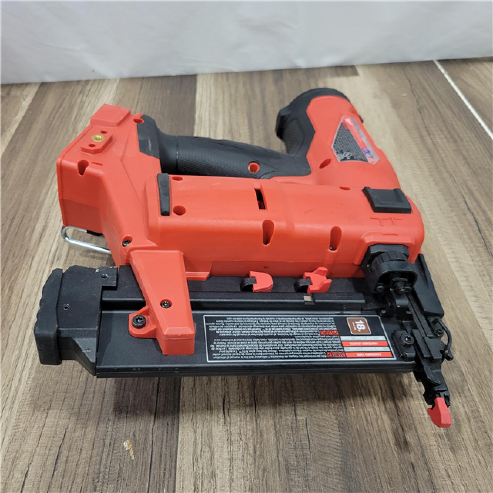 AS-IS Milwaukee M18 Fuel 18V Brushless 18-Gauge Brad Nailer 2746-20 (Bare Tool)