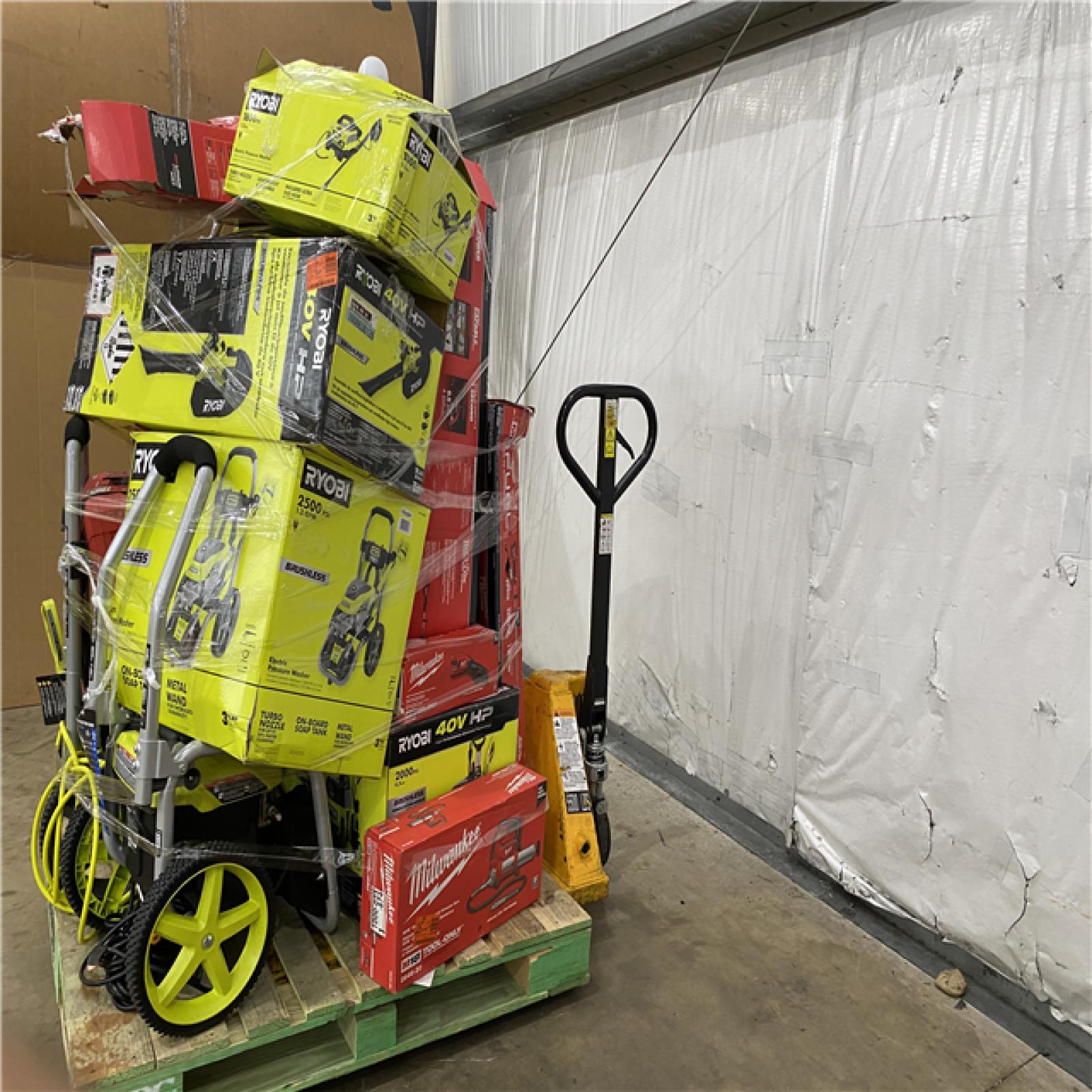 Houston Location AS IS - Tool Pallet