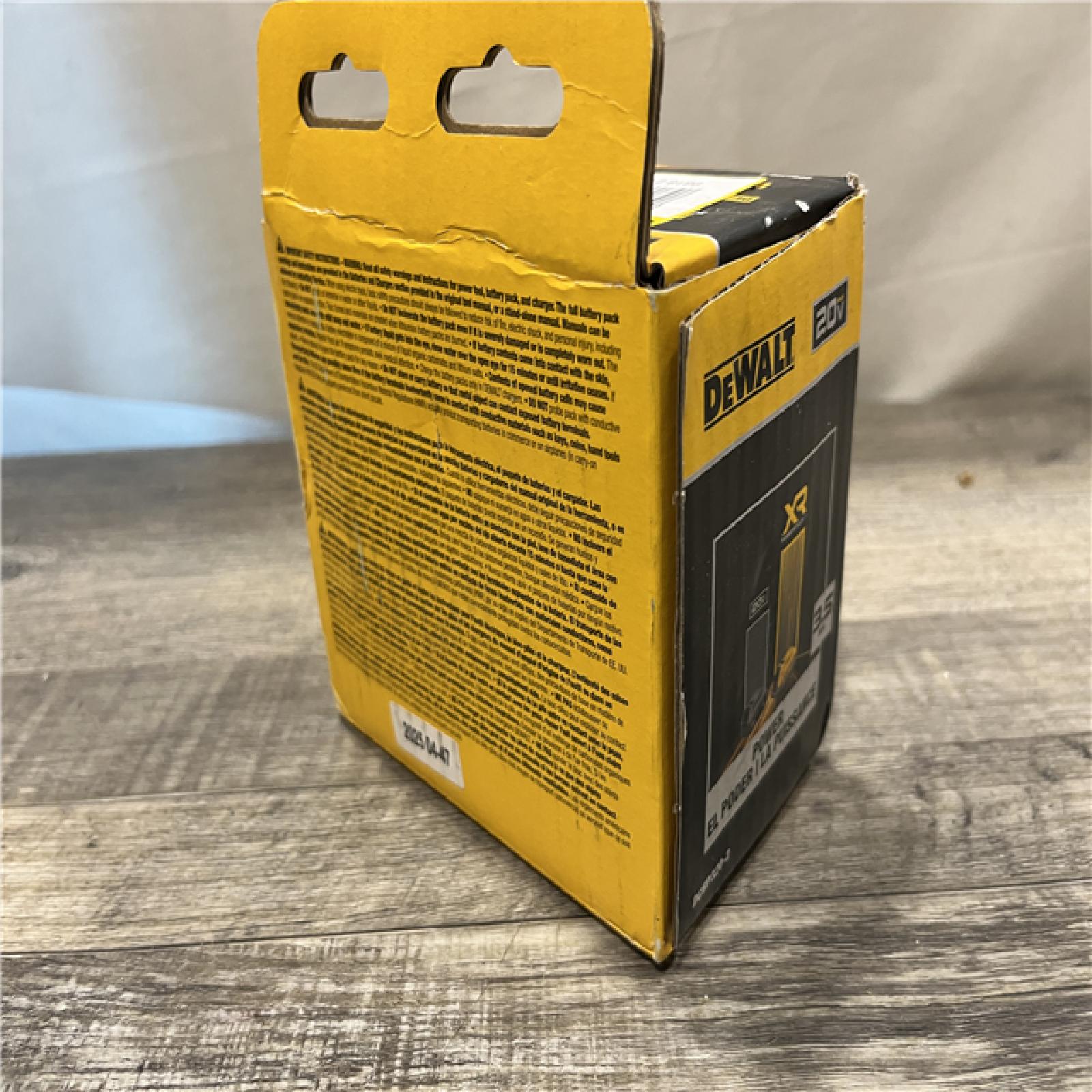NEW - DEWALT 20V MAX XR POWERSTACK Lithium-Ion 3.5 Ah Battery (2 -Pack)