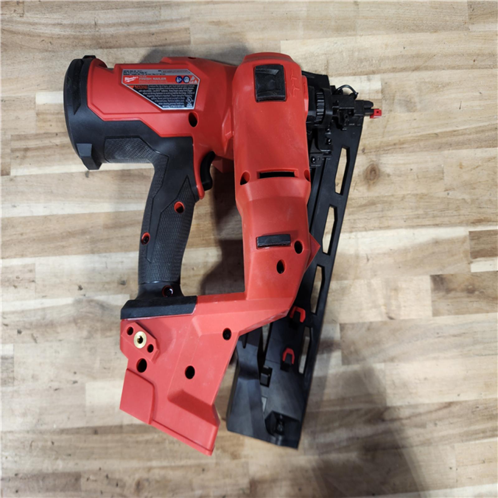HOUSTON LOCATION - AS-IS Milwaukee  FUEL 18-Volt Lithium-Ion Brushless Cordless Gen II 16-Gauge Angled Finish Nailer (Tool-Only)