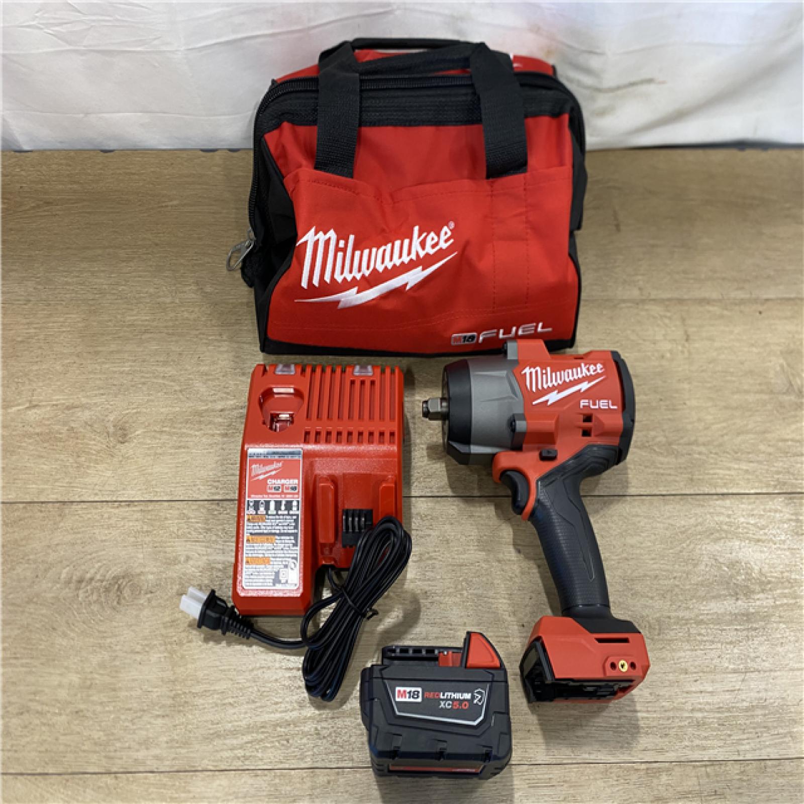 AS-IS Milwaukee FUEL 18V Lithium-Ion Brushless Cordless 1/2 in. Impact Wrench w/Friction Ring Kit
