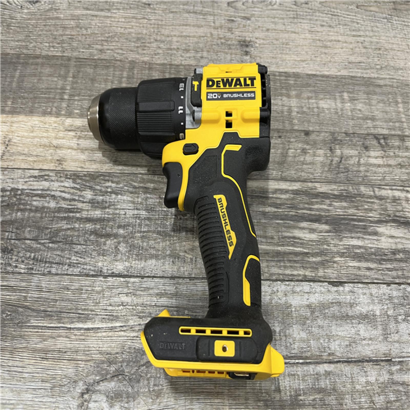 AS-IS DEWALT ATOMIC 20V Lithium-Ion Cordless 1/2 in. Hammer Drill Kit