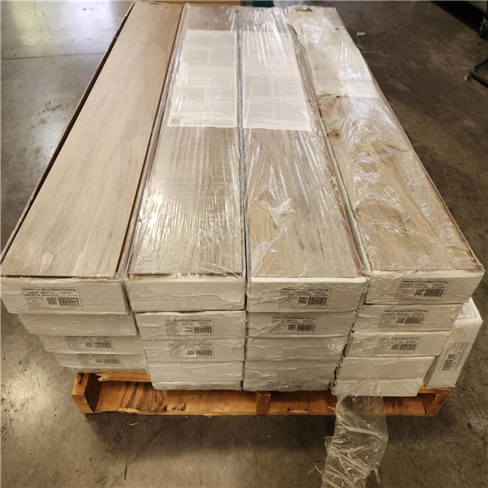 Phoenix NEW Krono Original Hampshire Spalted Maple 12 mm T x 8 in. W Waterproof Laminate Wood Flooring (333 sqft/21 case)