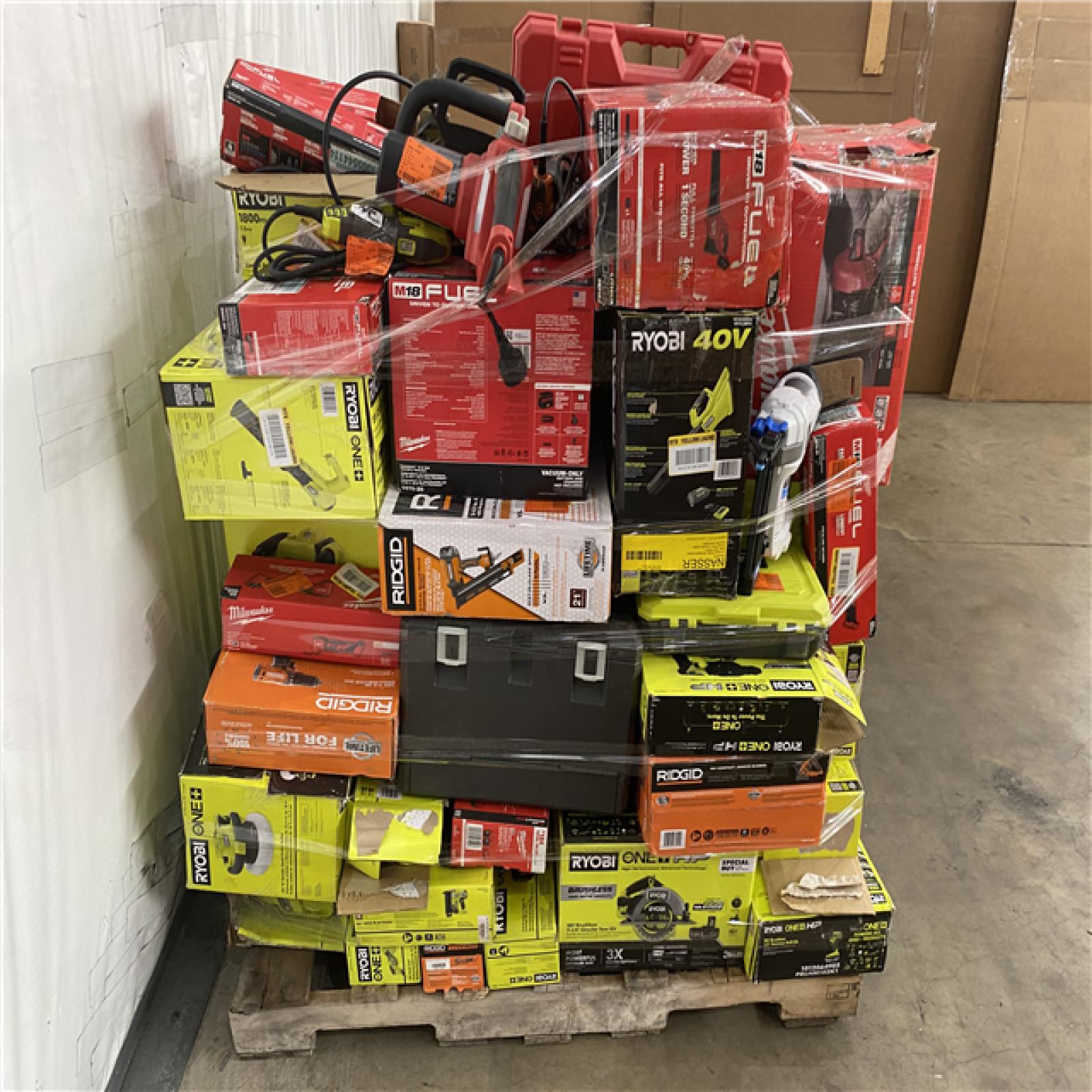 Houston Location AS IS - Tool Pallet